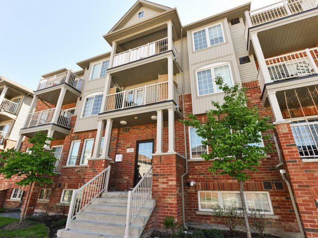 129 Isaac Devins Boulevard 7, Toronto, On M9m 0c4