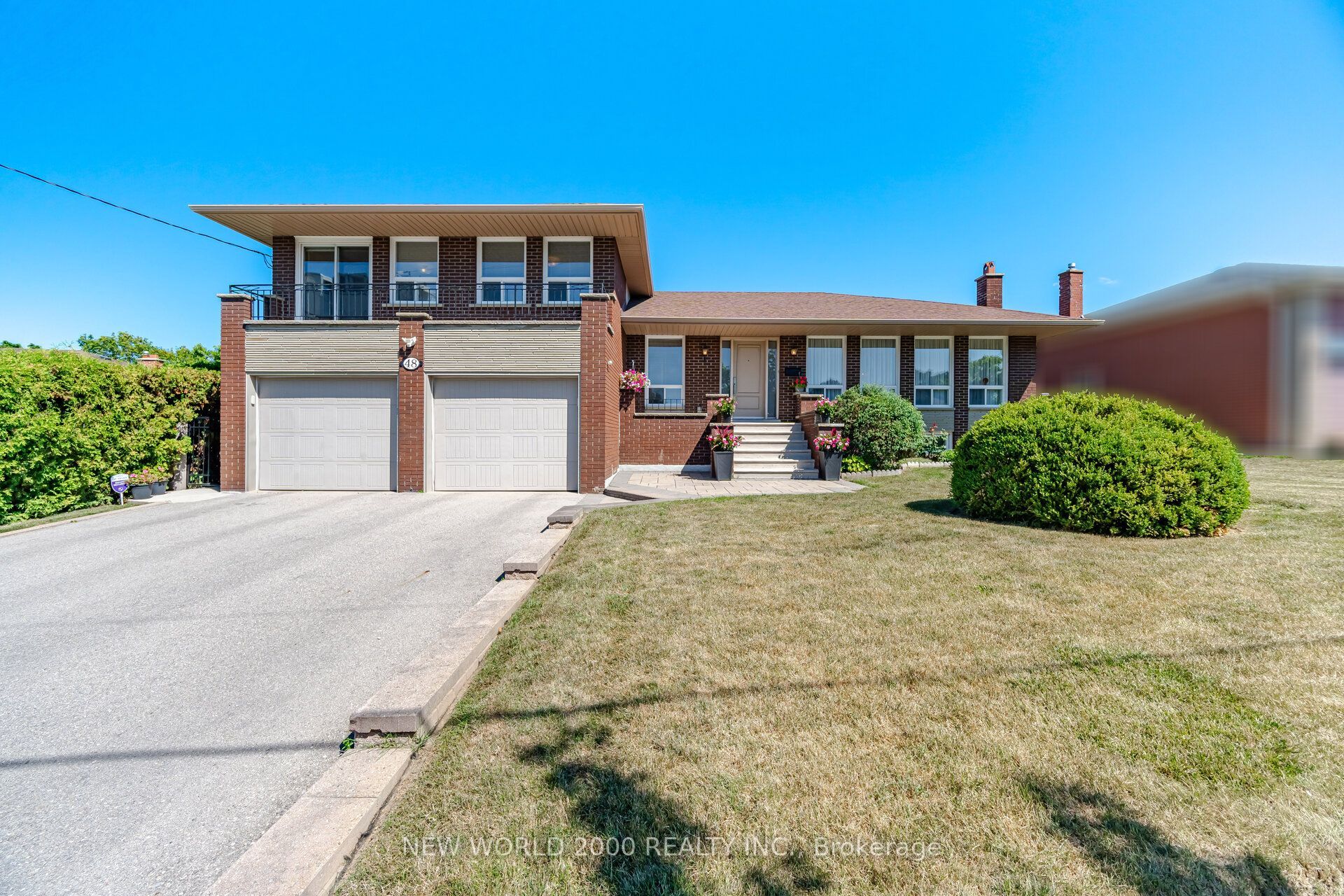 48 Clair Road, Toronto, On M3n 1a6