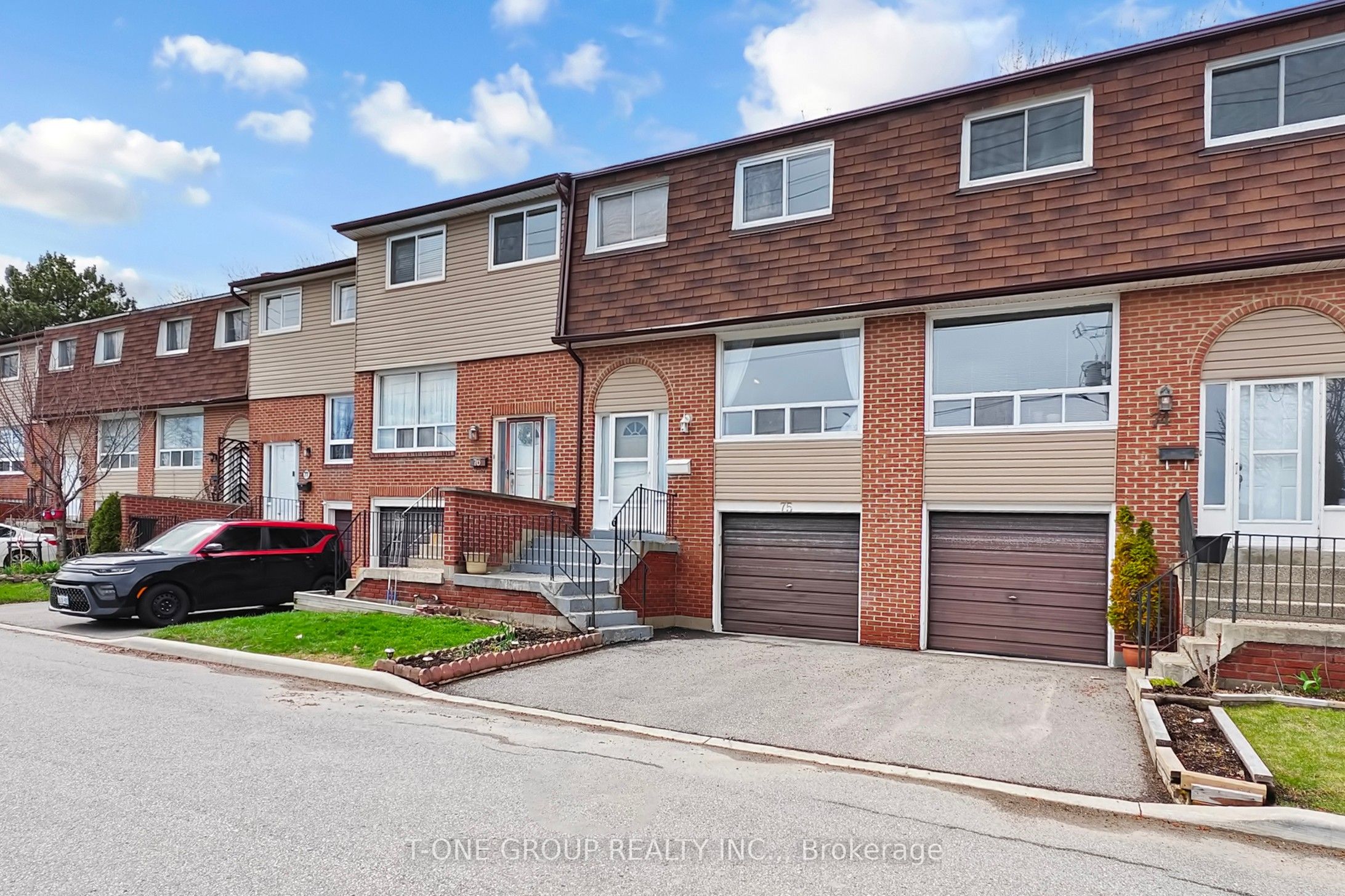 3025 Cedarglen Gate 75, Mississauga, On L5c 2v7