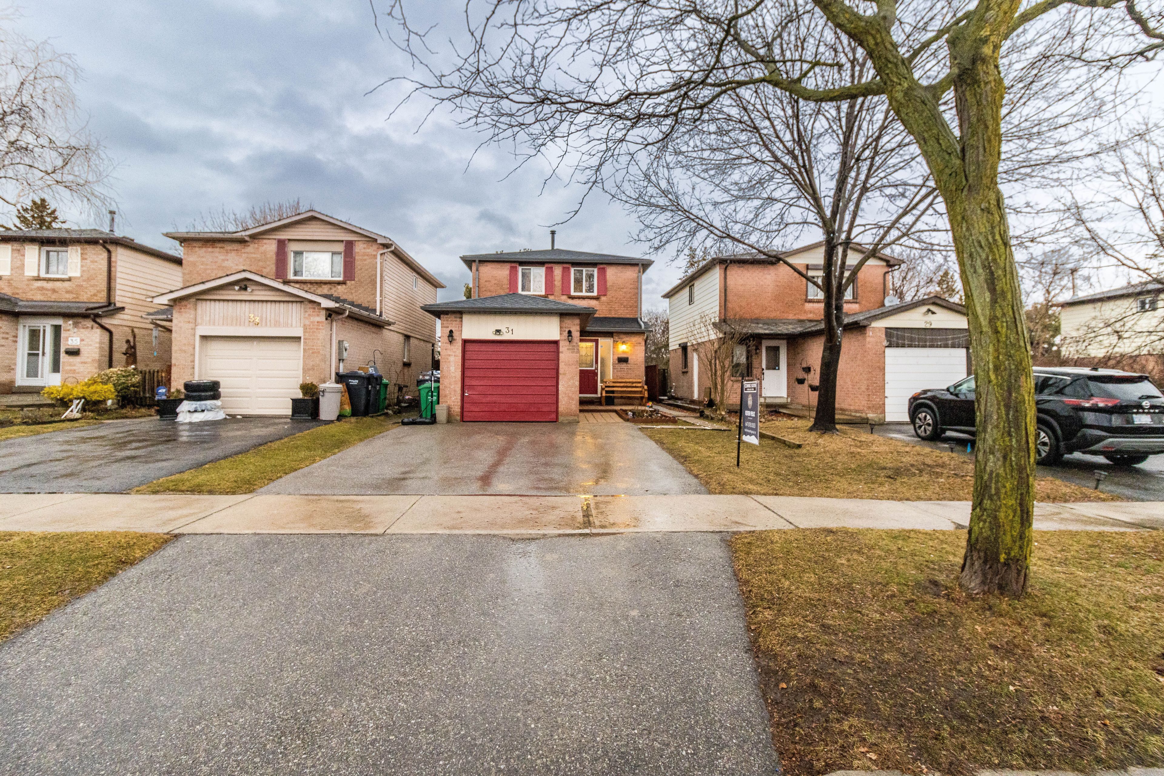 31 Wheatfield Road, Brampton, On L6x 2v4