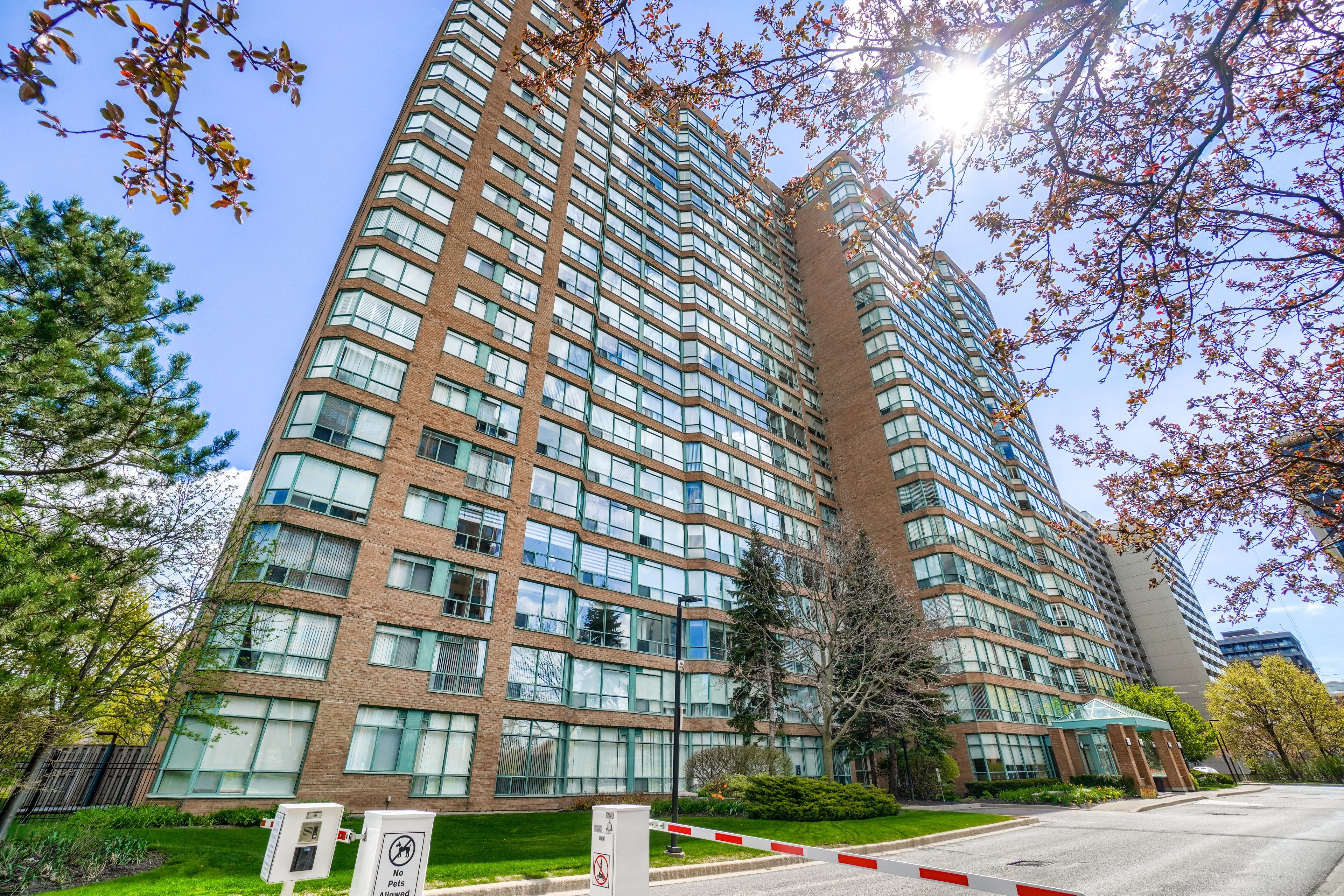1276 Maple Crossing Boulevard 1711, Burlington, On L7s 2j9
