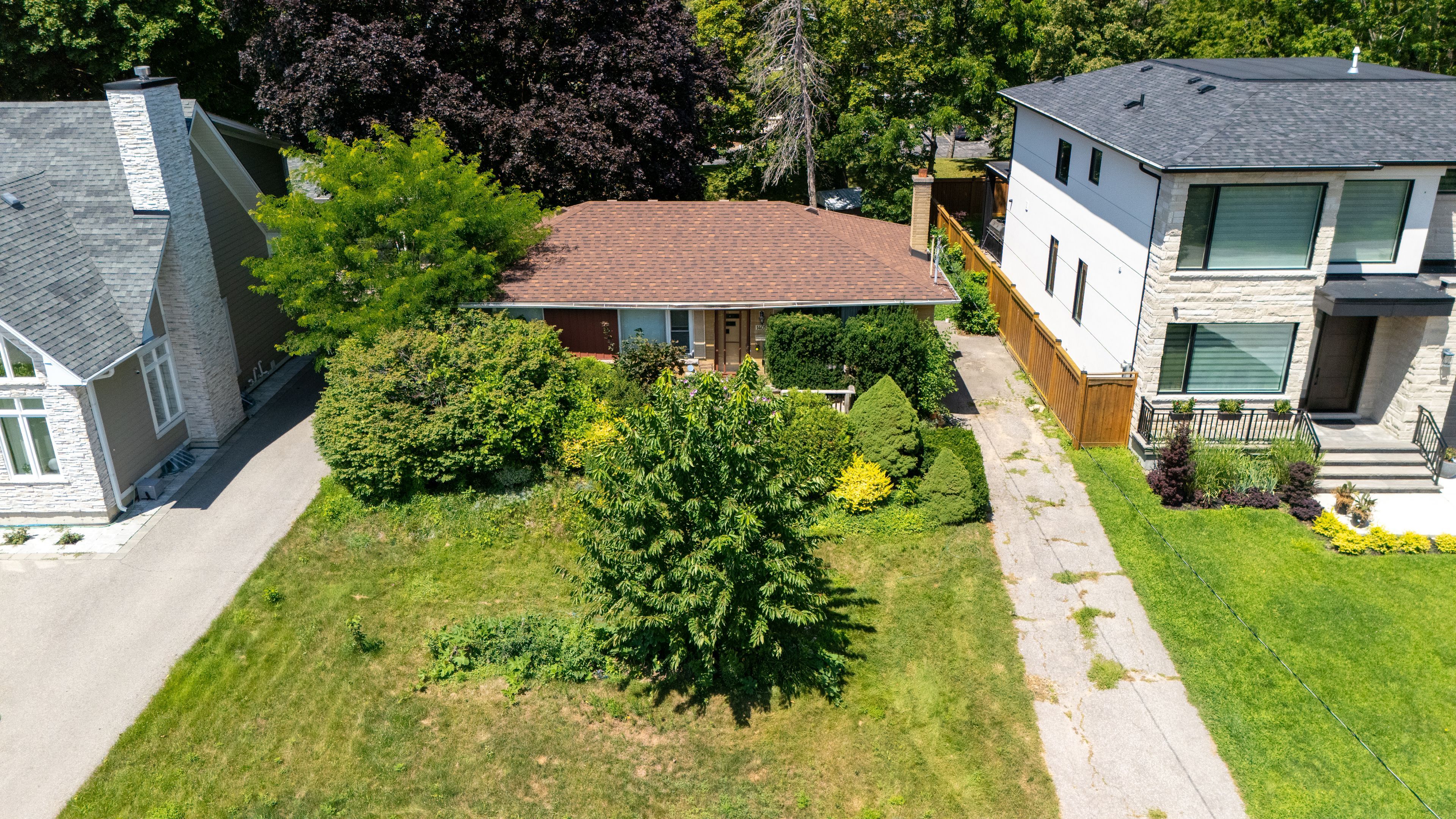 1405 Constance Drive, Oakville, On L6j 2t9