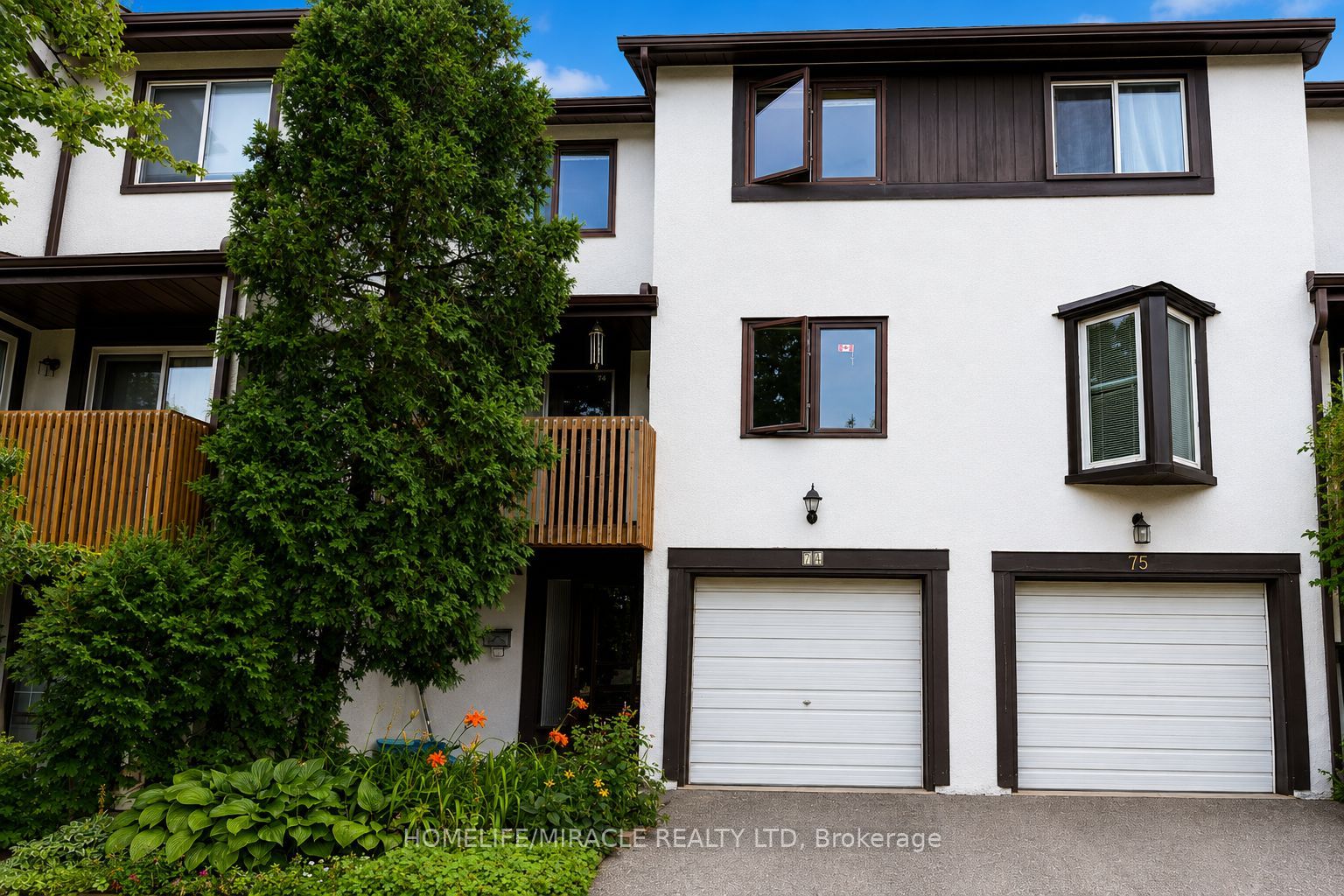 2651 Aquitaine Avenue 74, Mississauga, On L5n 1v5