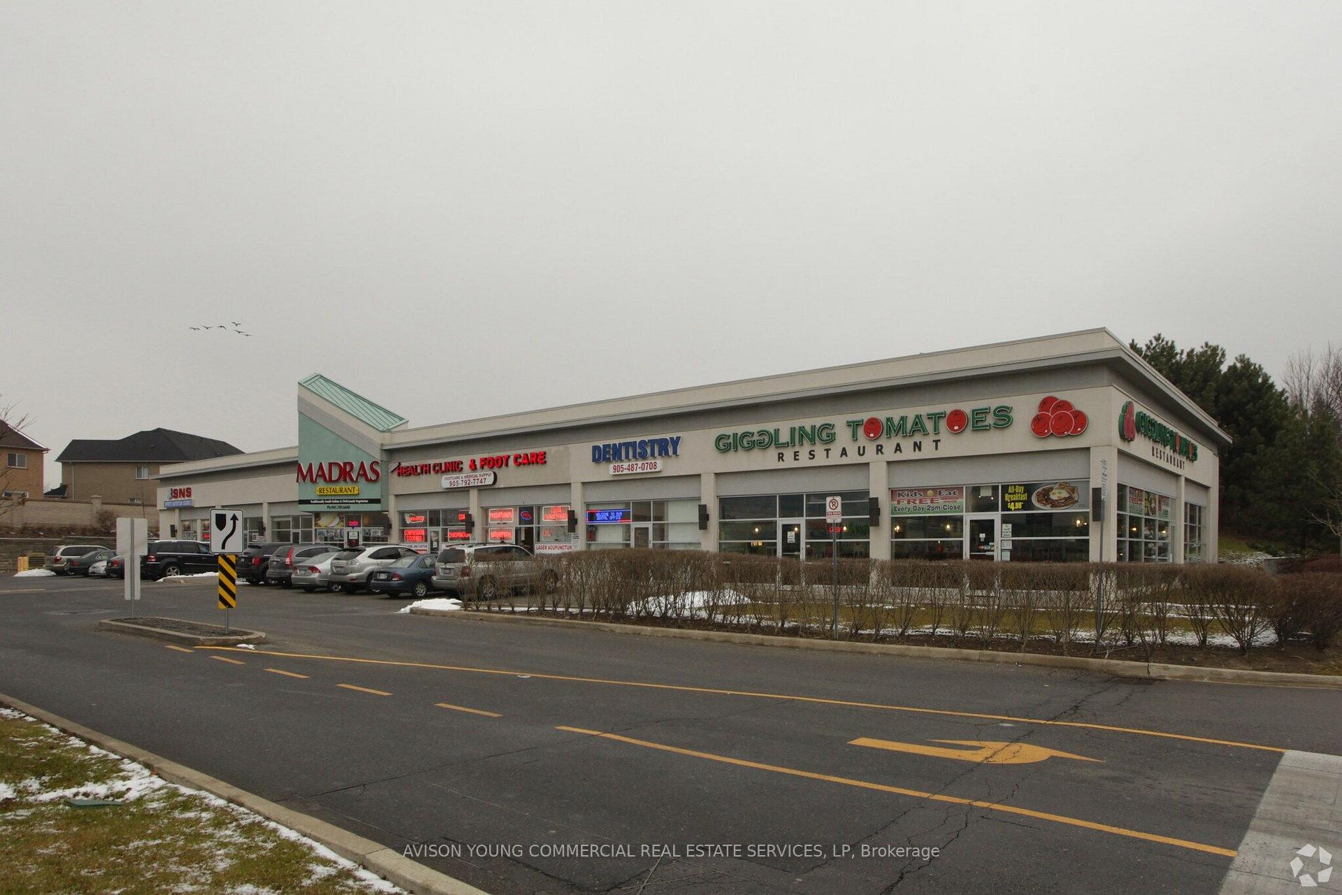 2280 Bovaird Drive E 7, Brampton, On L6r 3j5