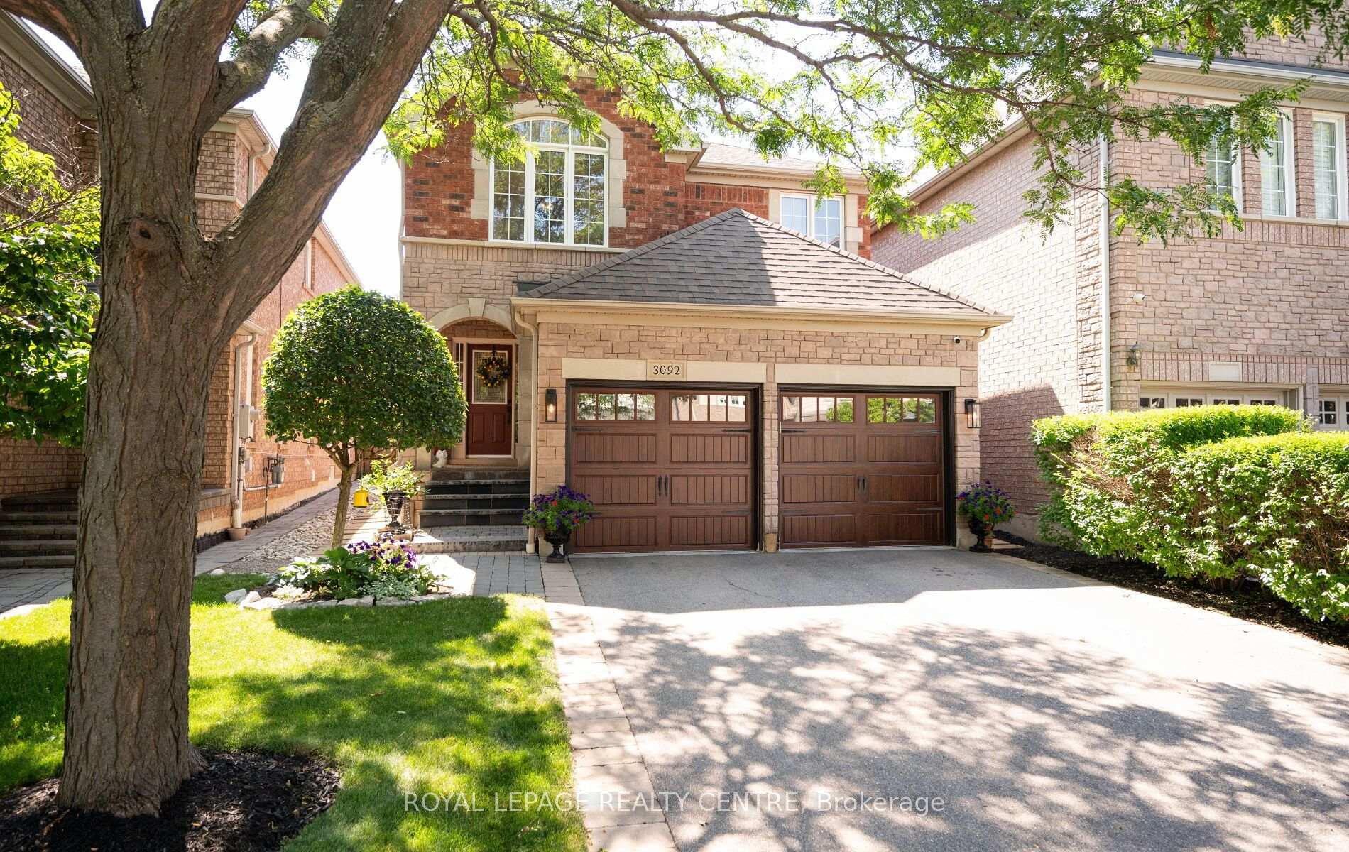 3092 Owls Foot Drive, Mississauga, On L5m 6t8