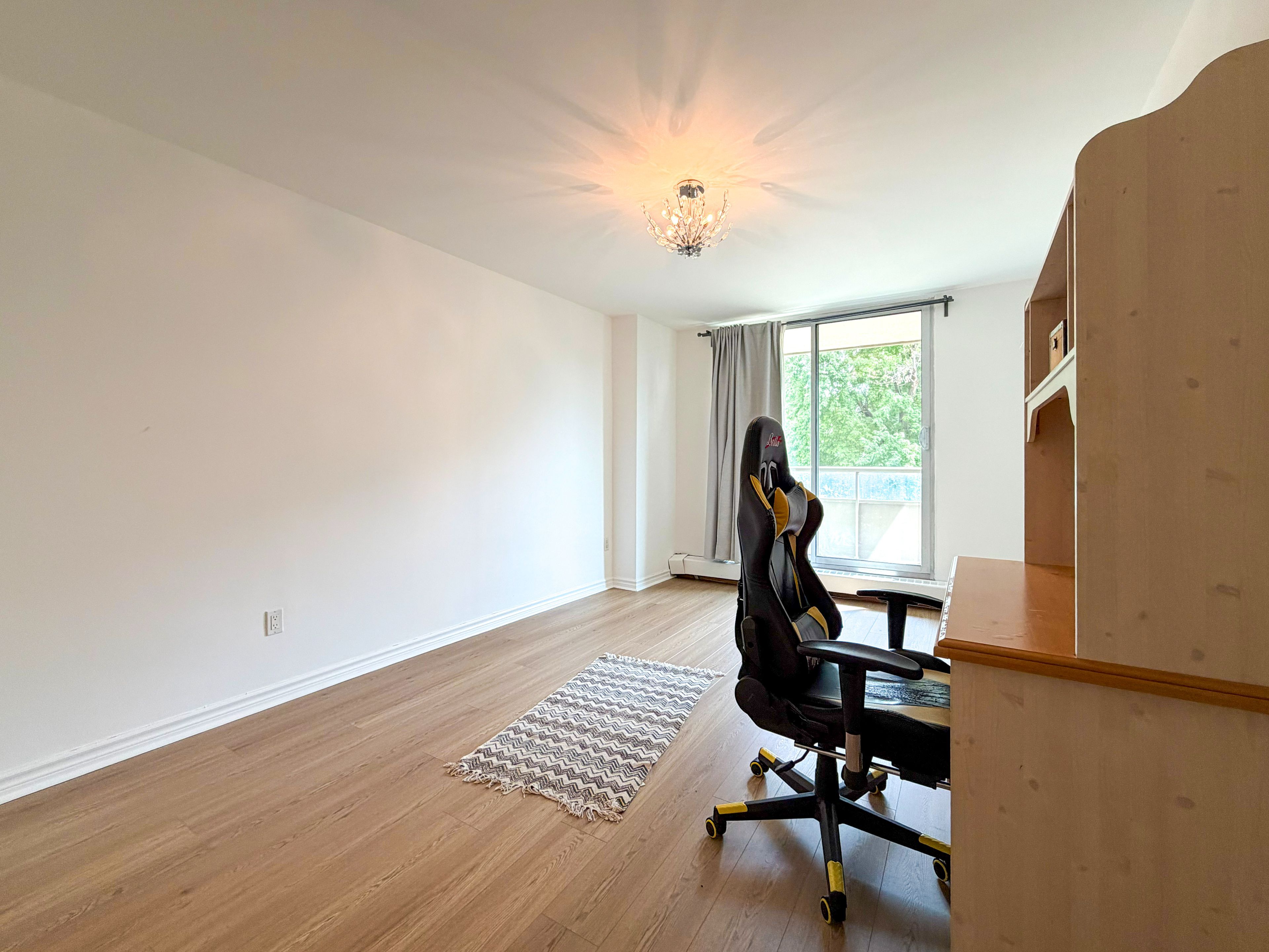 9 Four Winds Drive 208, Toronto, On M3j 2s8