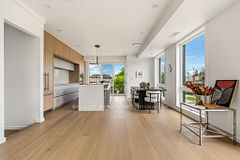 276 Lanor Avenue 3, Toronto, On M8w 2p9