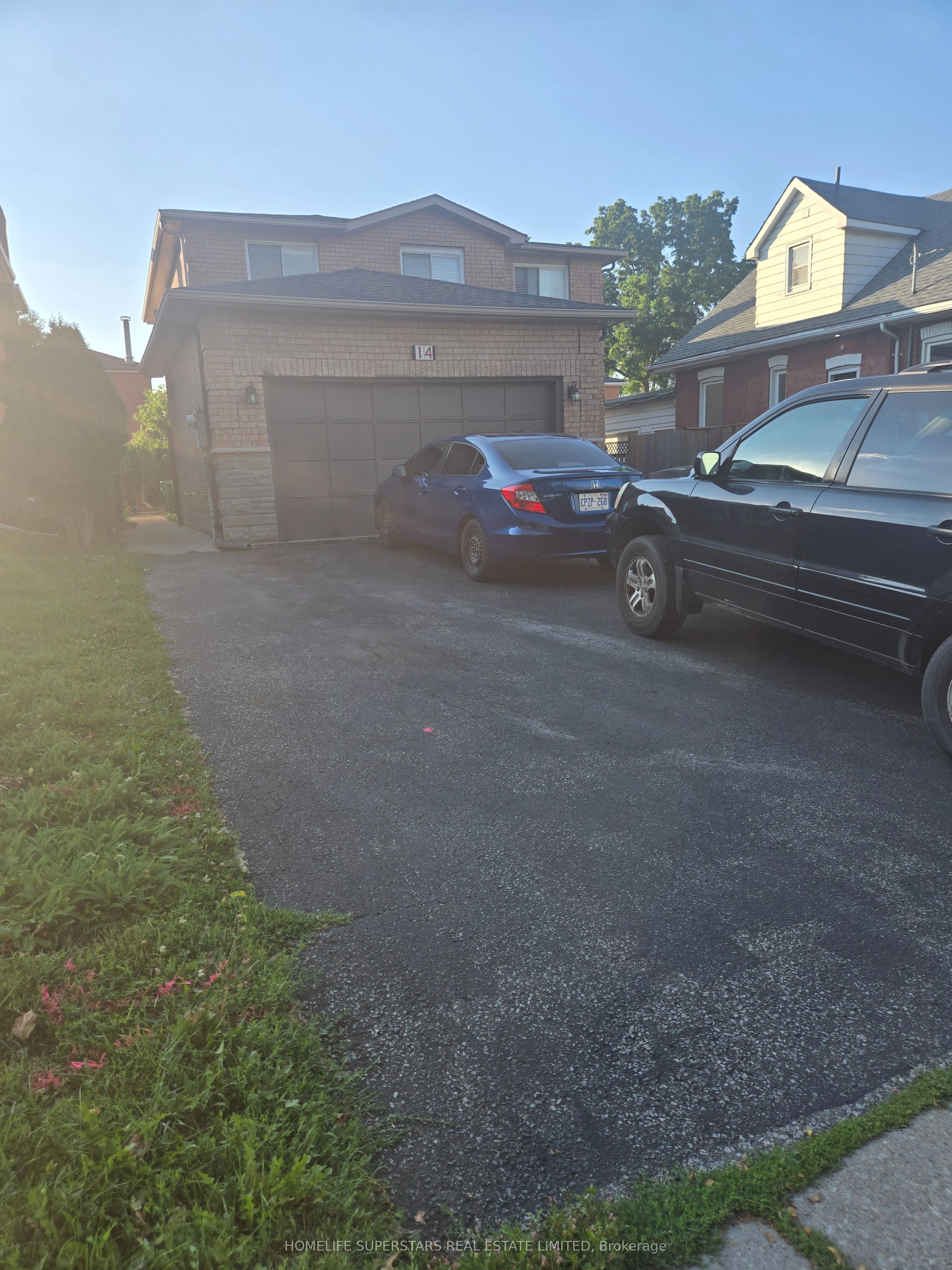 14 Archibald Street, Brampton, On L6x 1l9
