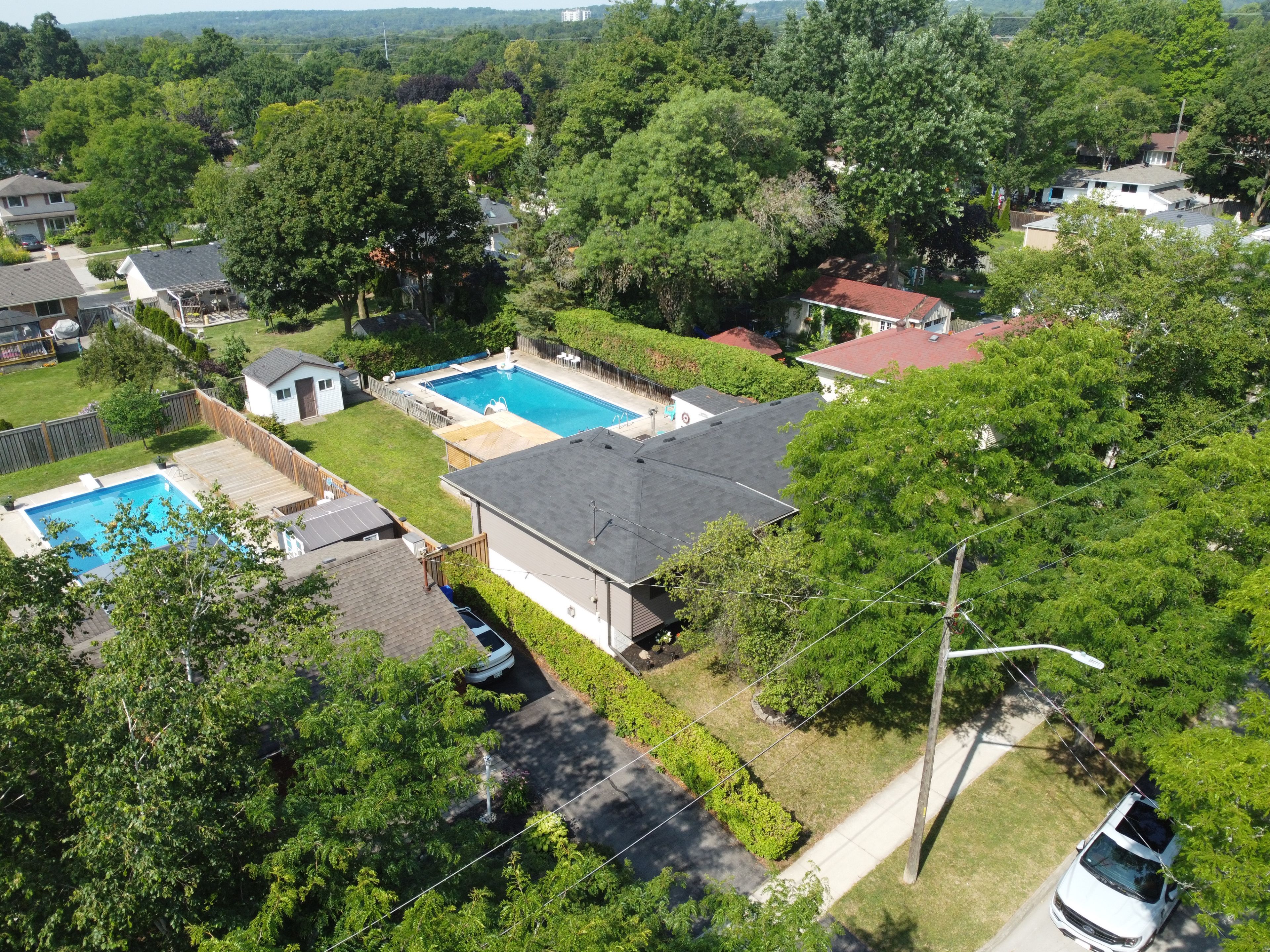 1486 Barker Avenue, Burlington, On L7p 2r4