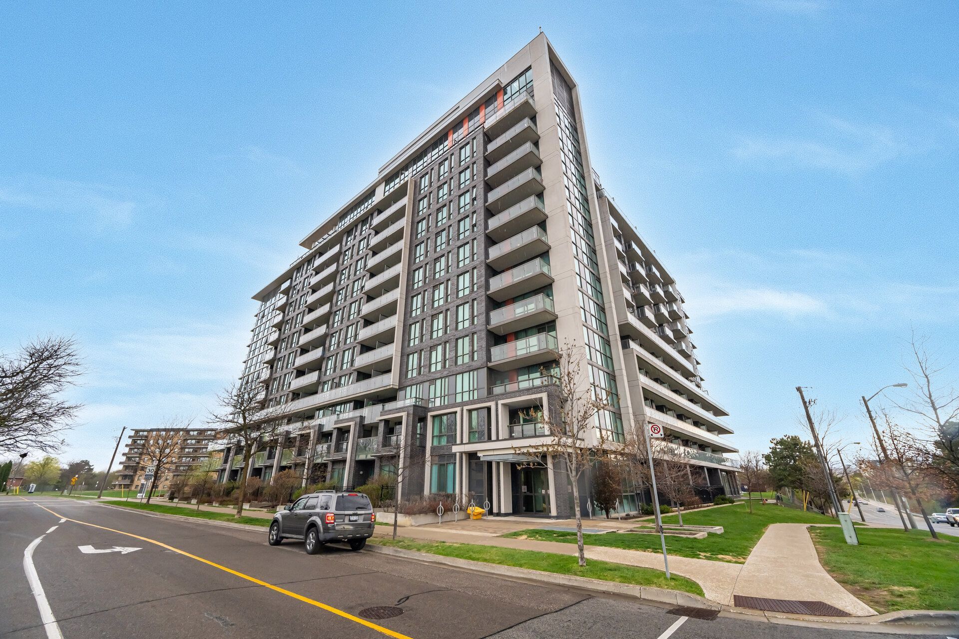 80 Esther Lorrie Drive 312, Toronto, On M9w 0c6