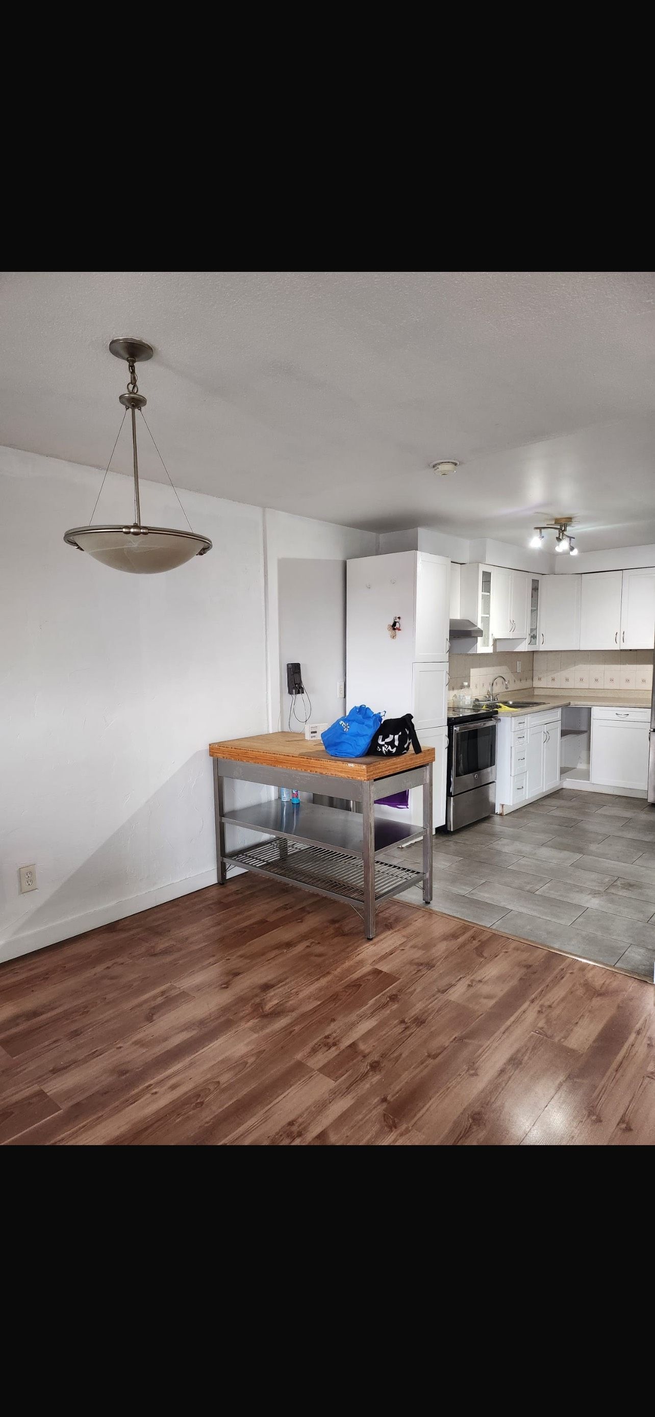 3040 Constitution Boulevard 105, Mississauga, On L4y 3x7