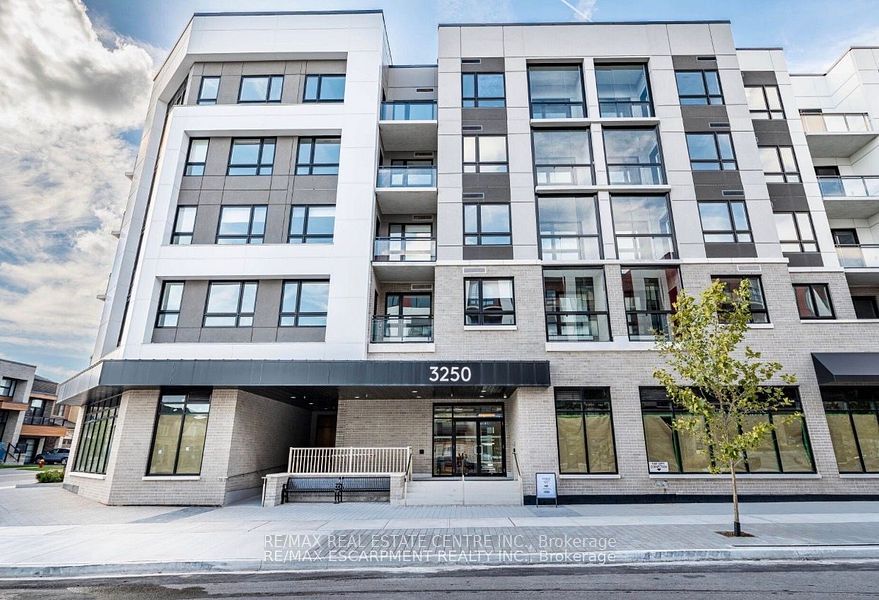3250 Carding Mill Trail 418, Oakville, On L6m 1l3