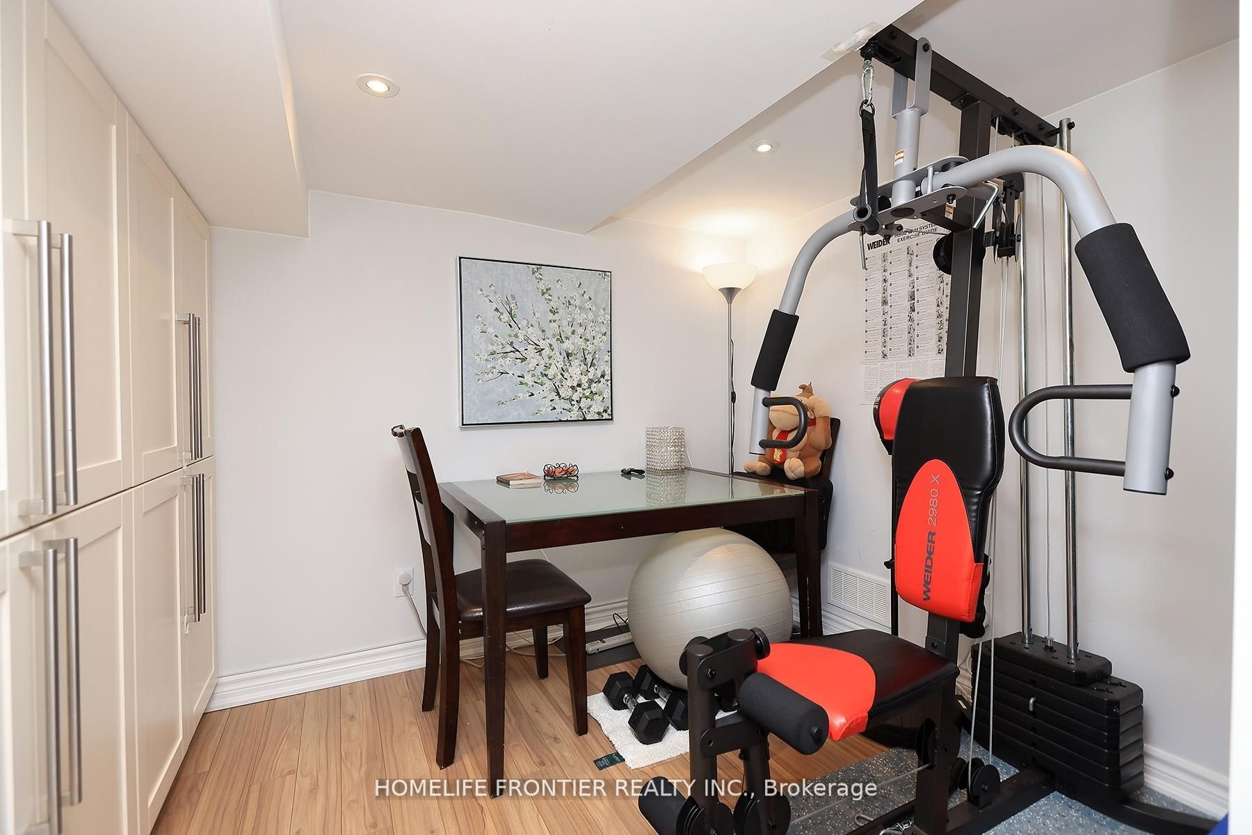 3213 Escada Drive, Mississauga, On L5m 7v6