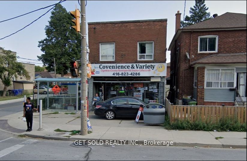1693 Keele Street, Toronto, On M6m 3w6