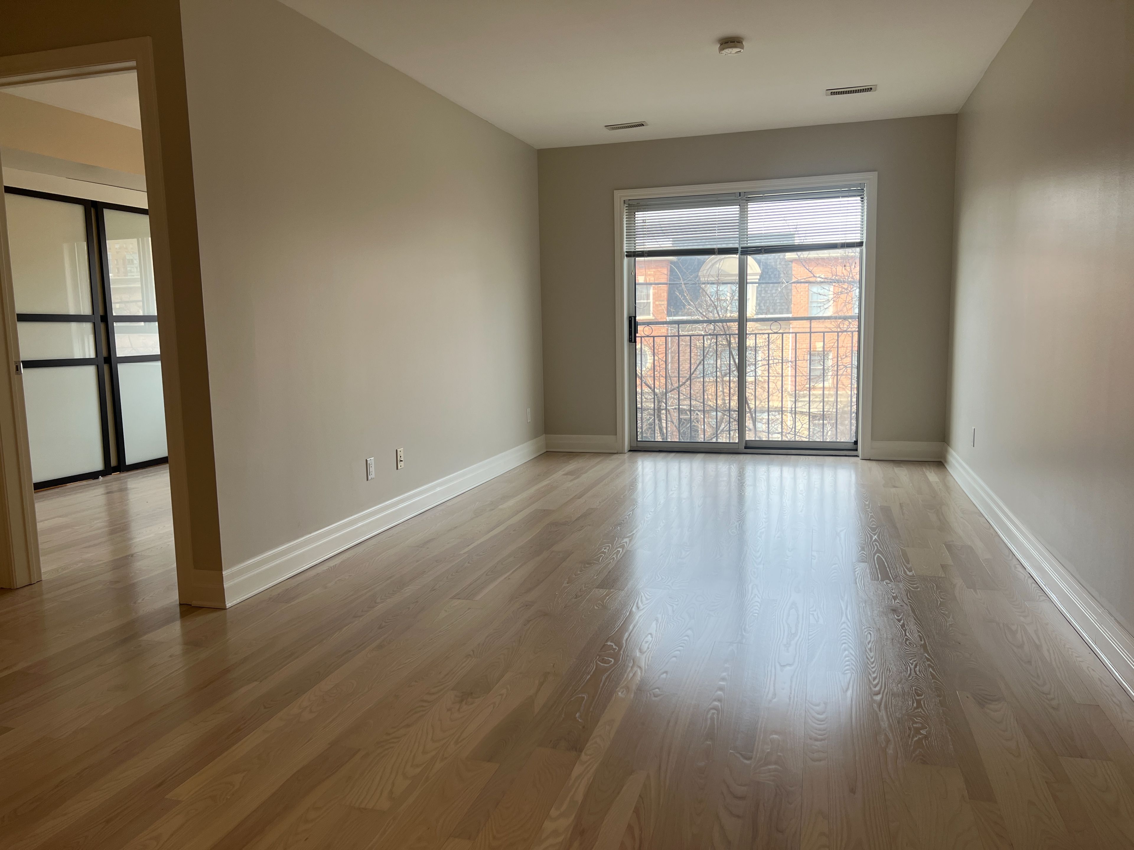 3069 Lakeshore Boulevard 301, Toronto, On M8v 1k6
