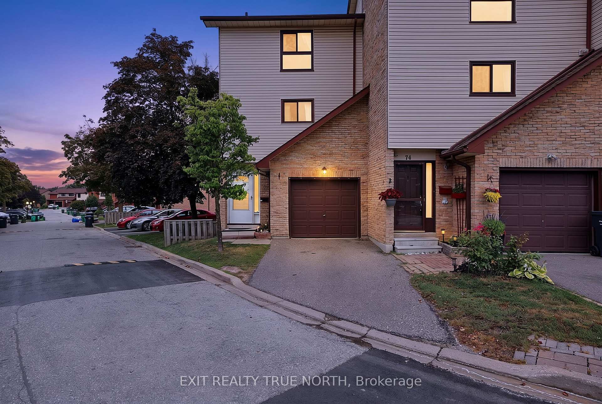 73 Collins Crescent, Brampton, On L6v 3n1
