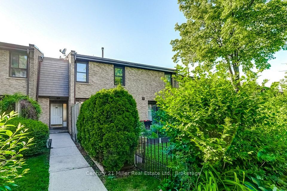 2605 Woodchester Drive 36, Mississauga, On L5k 2e3