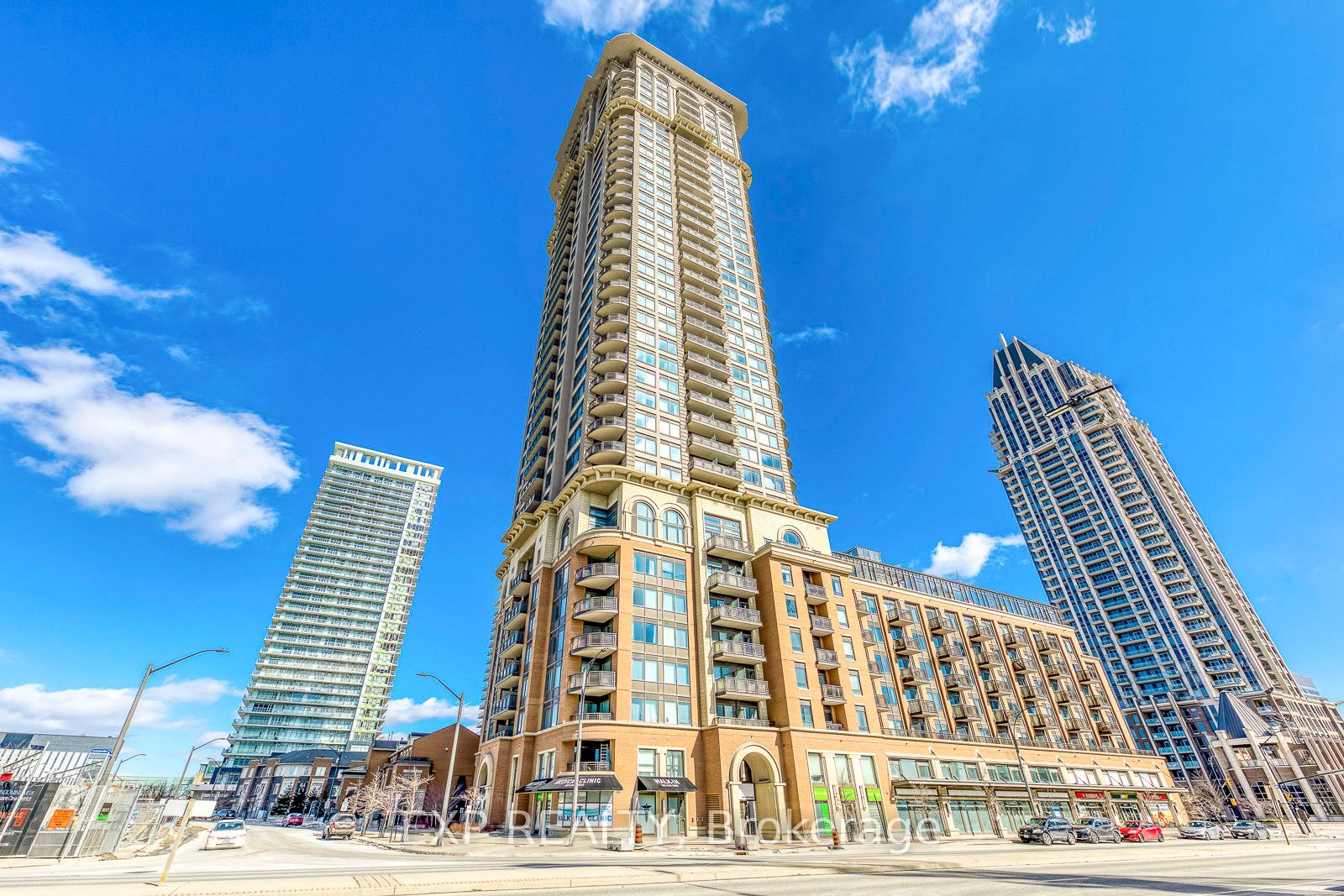 385 Prince Of Wales Drive 1011, Mississauga, On L5b 0c6
