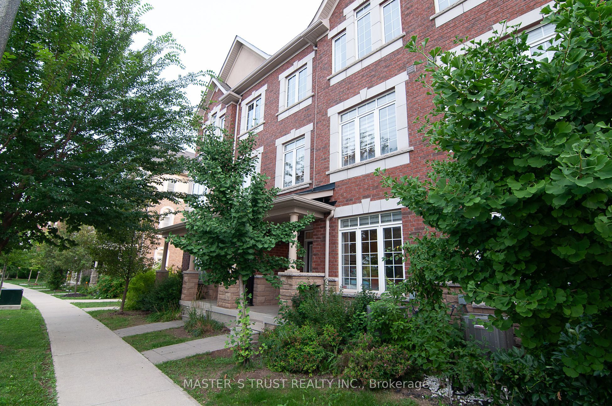 3038 George Savage Avenue, Oakville, On L6m 0z1