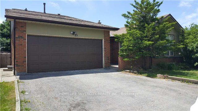 23 Claypine Trail 2, Brampton, On L6v 3l8