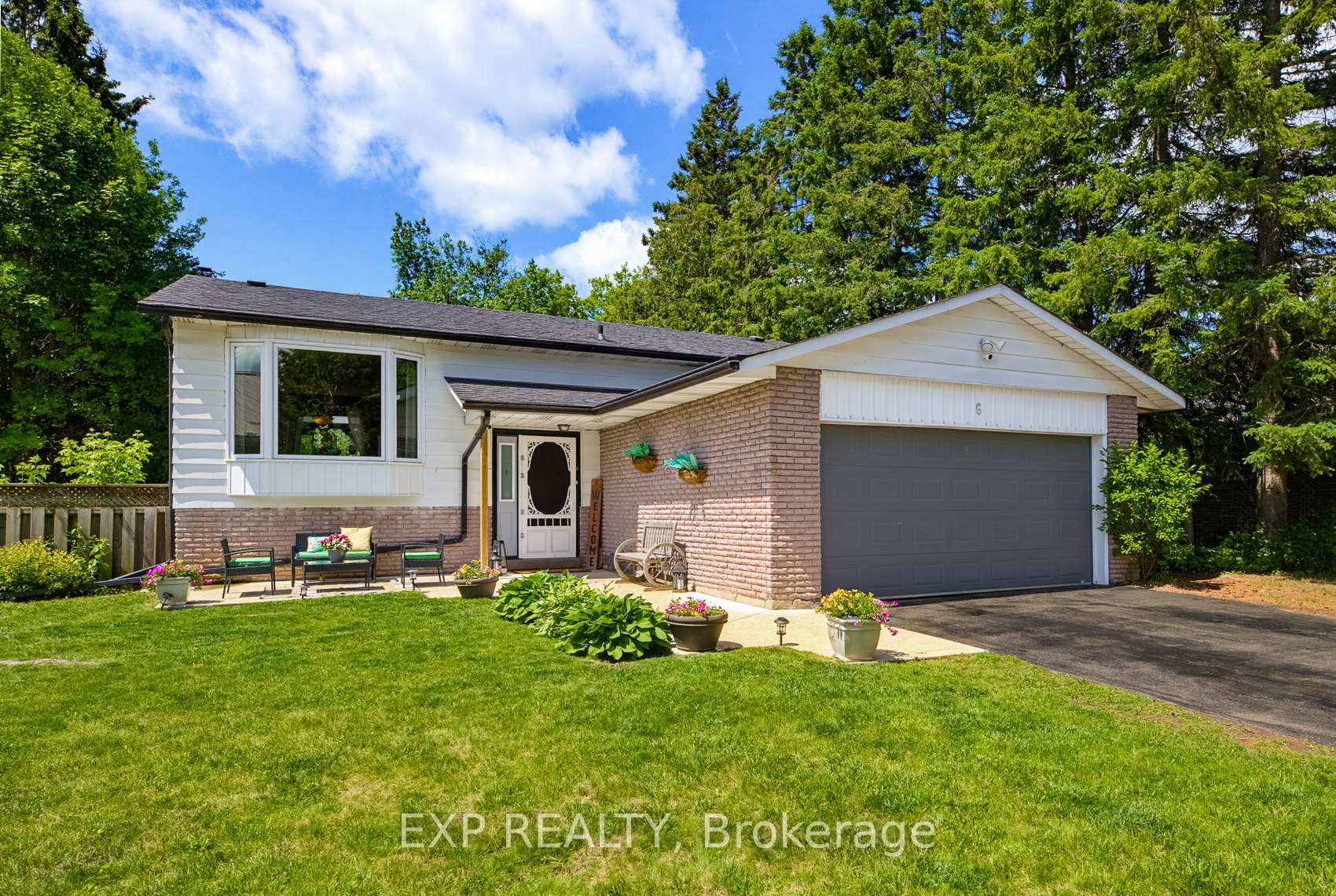 6 Palace Street, Caledon, On L7k 0a2