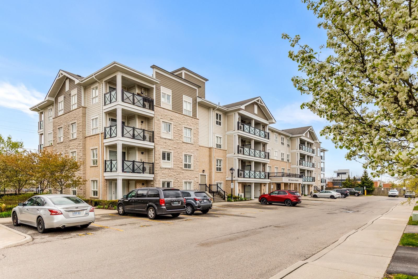 1045 Nadalin Heights 209, Milton, On L9t 8r5