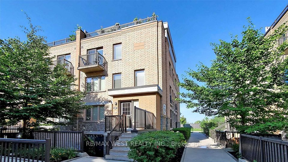 10 Foundry Avenue 240, Toronto, On M6h 0a6