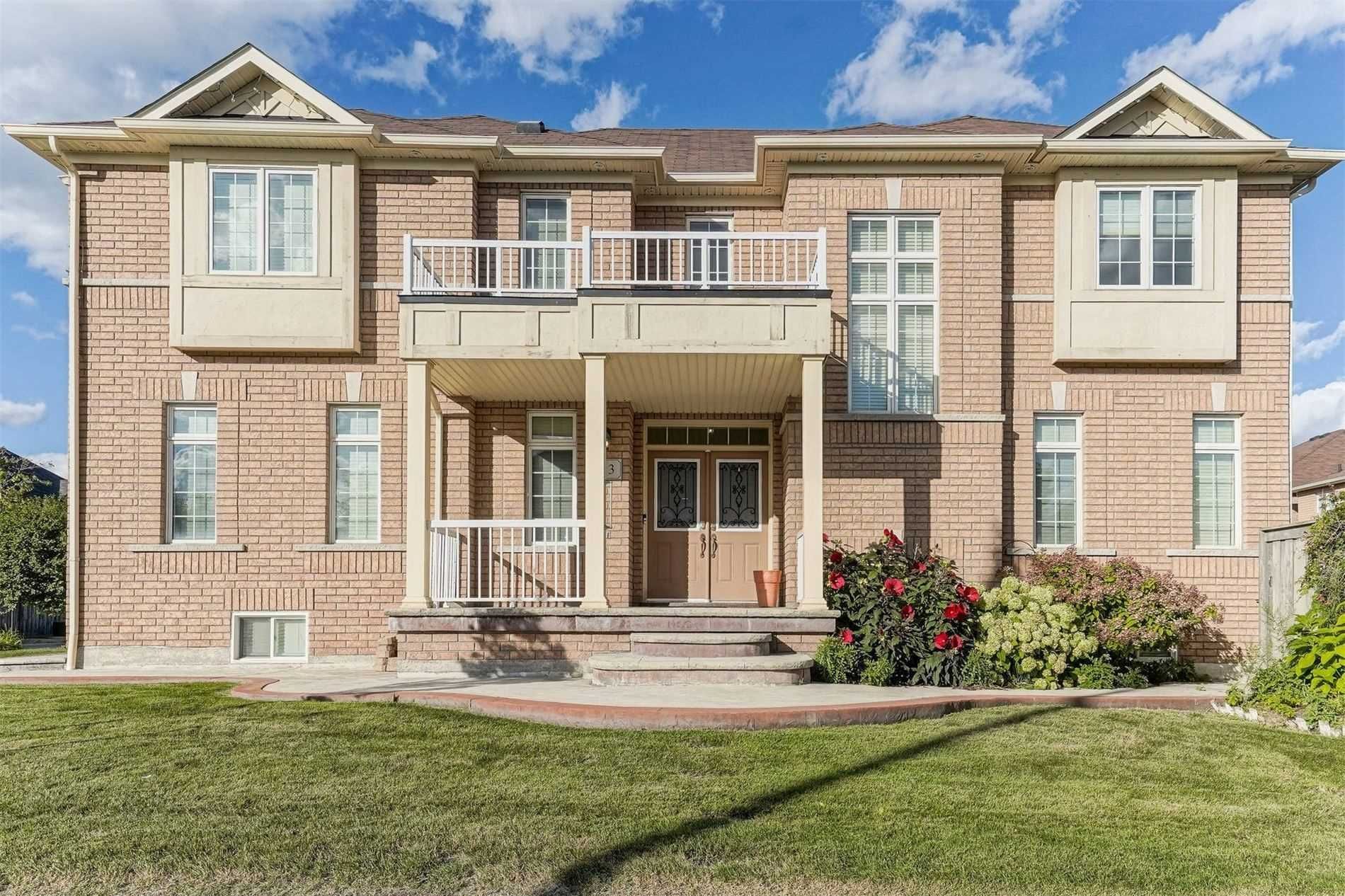 3 Coolwater Drive Upper, Brampton, On L6r 0x7