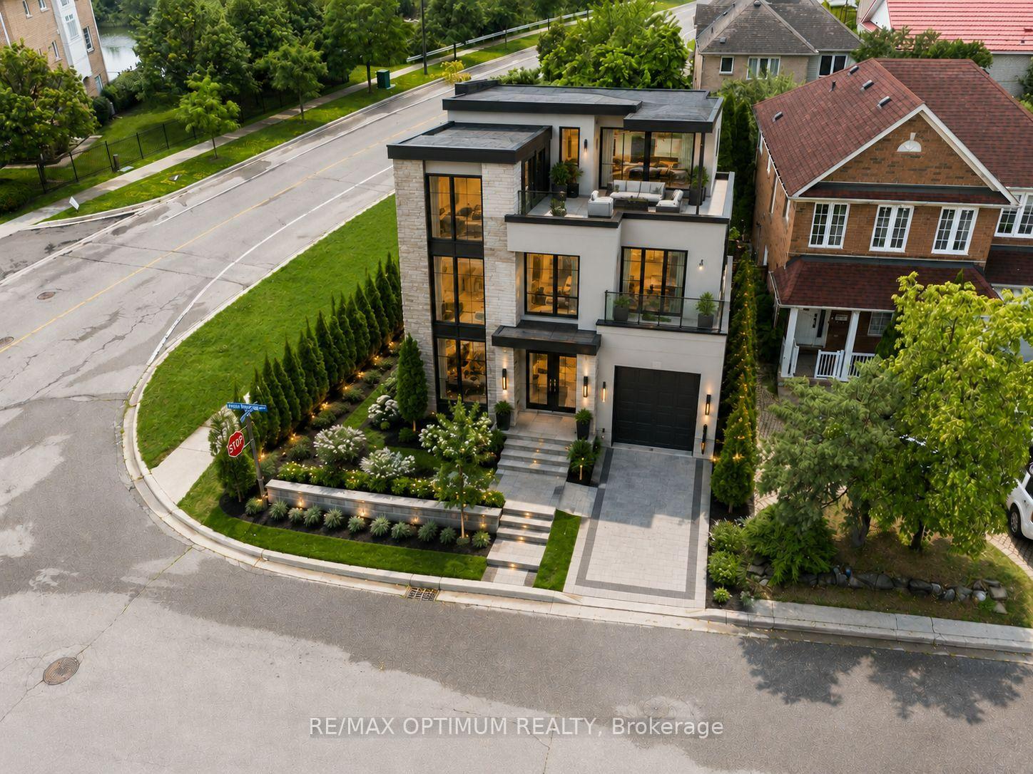 3140 High Springs Crescent, Mississauga, On L5b 4g4