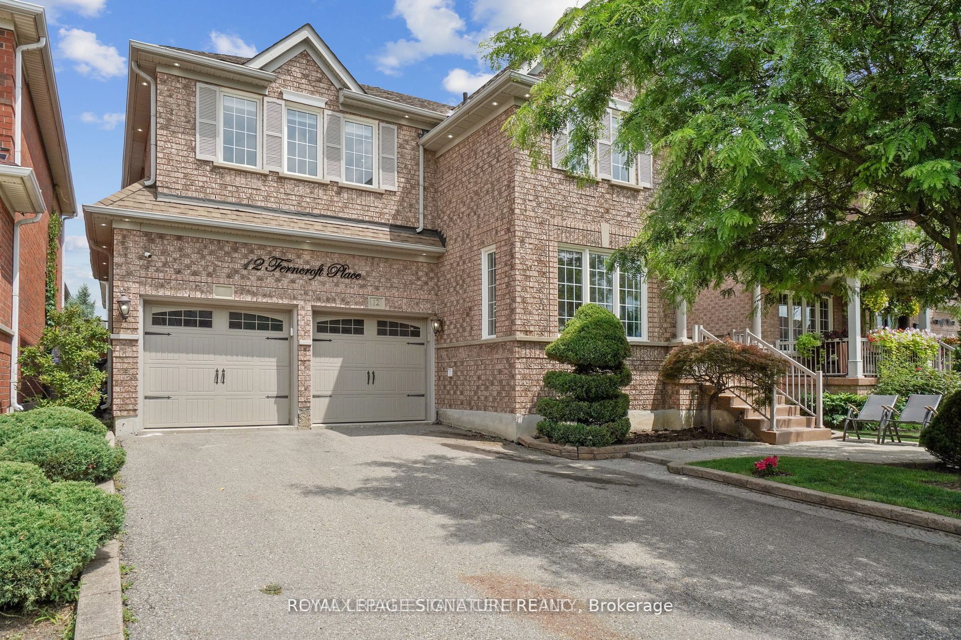 12 Ferncroft Place, Brampton, On L7a 2z6