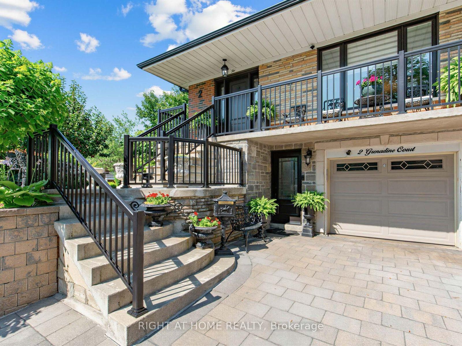 2 Grenadine Court, Toronto, On M9l 2h6