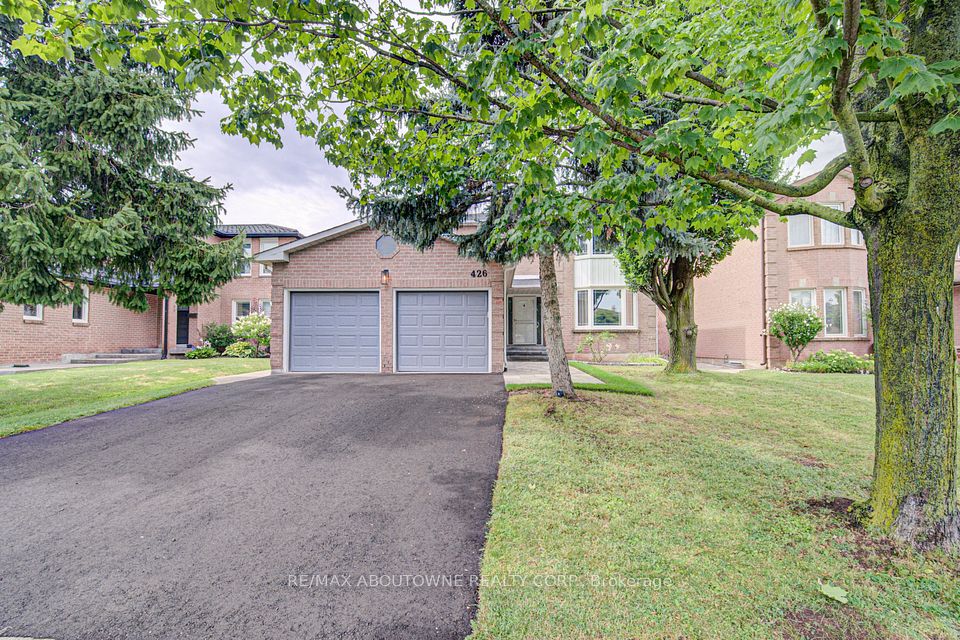 426 Parklane Road, Oakville, On L6h 4j5