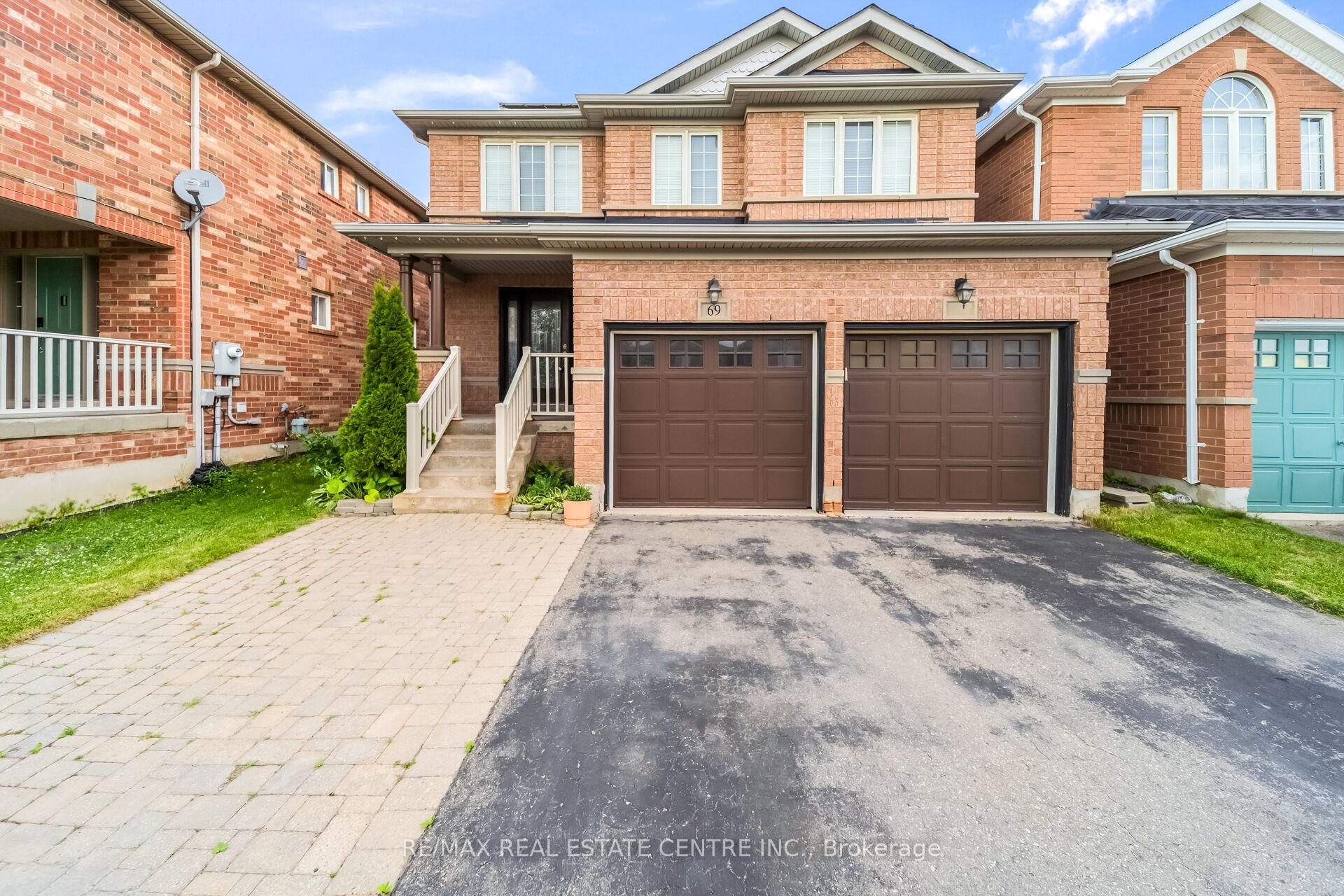69 Crown Victoria Drive, Brampton, On L7a 3x1