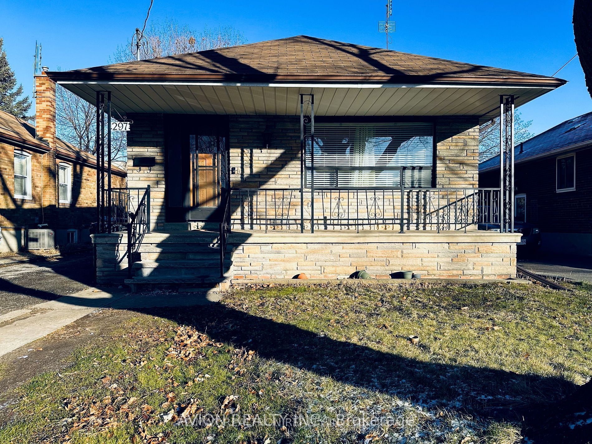 297 Thirtieth Street Bsmt, Toronto, On M8w 3e4
