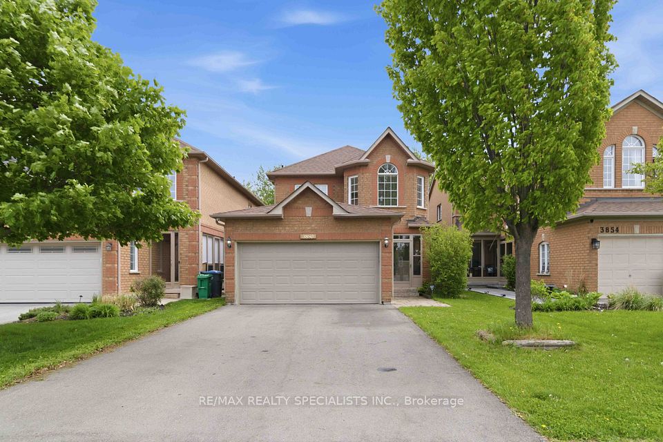 3850 Forest Bluff Crescent, Mississauga, On L5n 7v1
