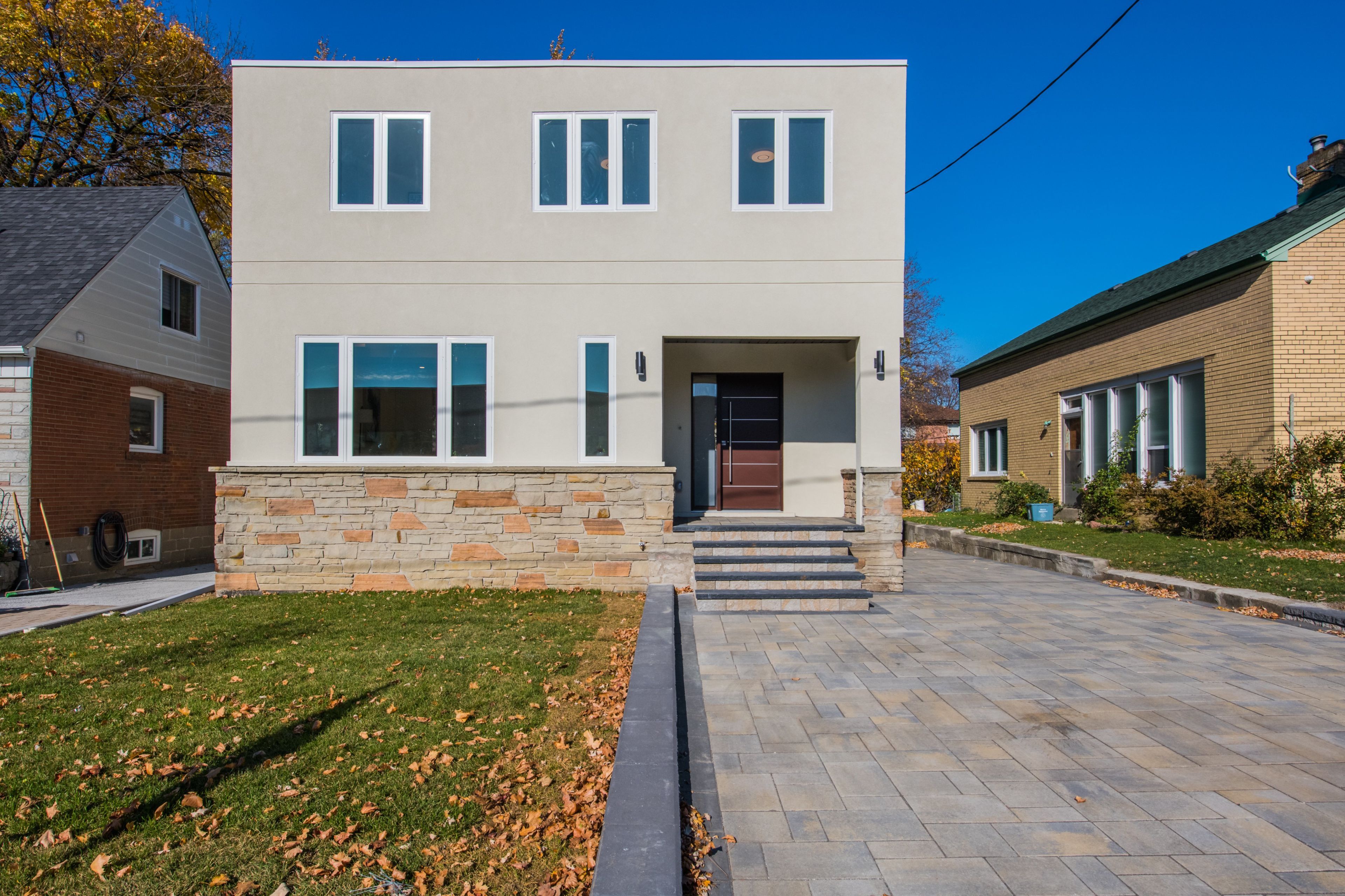8 Clearview Heights Basement, Toronto, On M6m 1z9