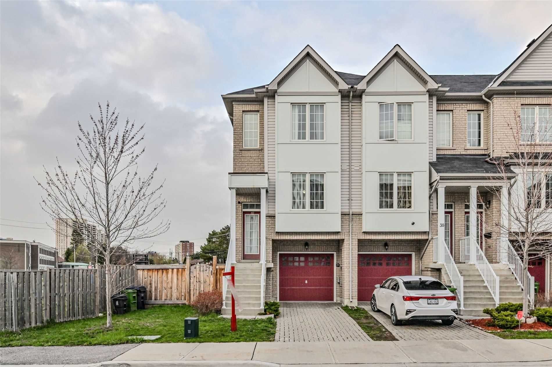 40 Mantello Drive, Toronto, On M3j 0h5