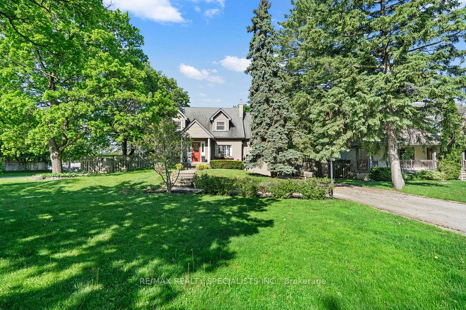 78 Meadowbank Road, Toronto, On M9b 5c9