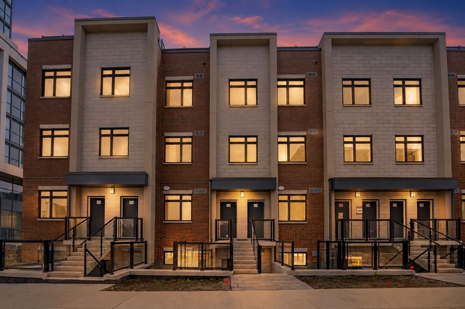1075 Douglas Mccurdy Common 251, Mississauga, On L5g 0c6