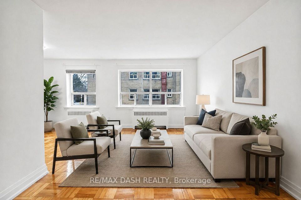 69 Old Mill Terrace 18, Toronto, On M8x 1a1