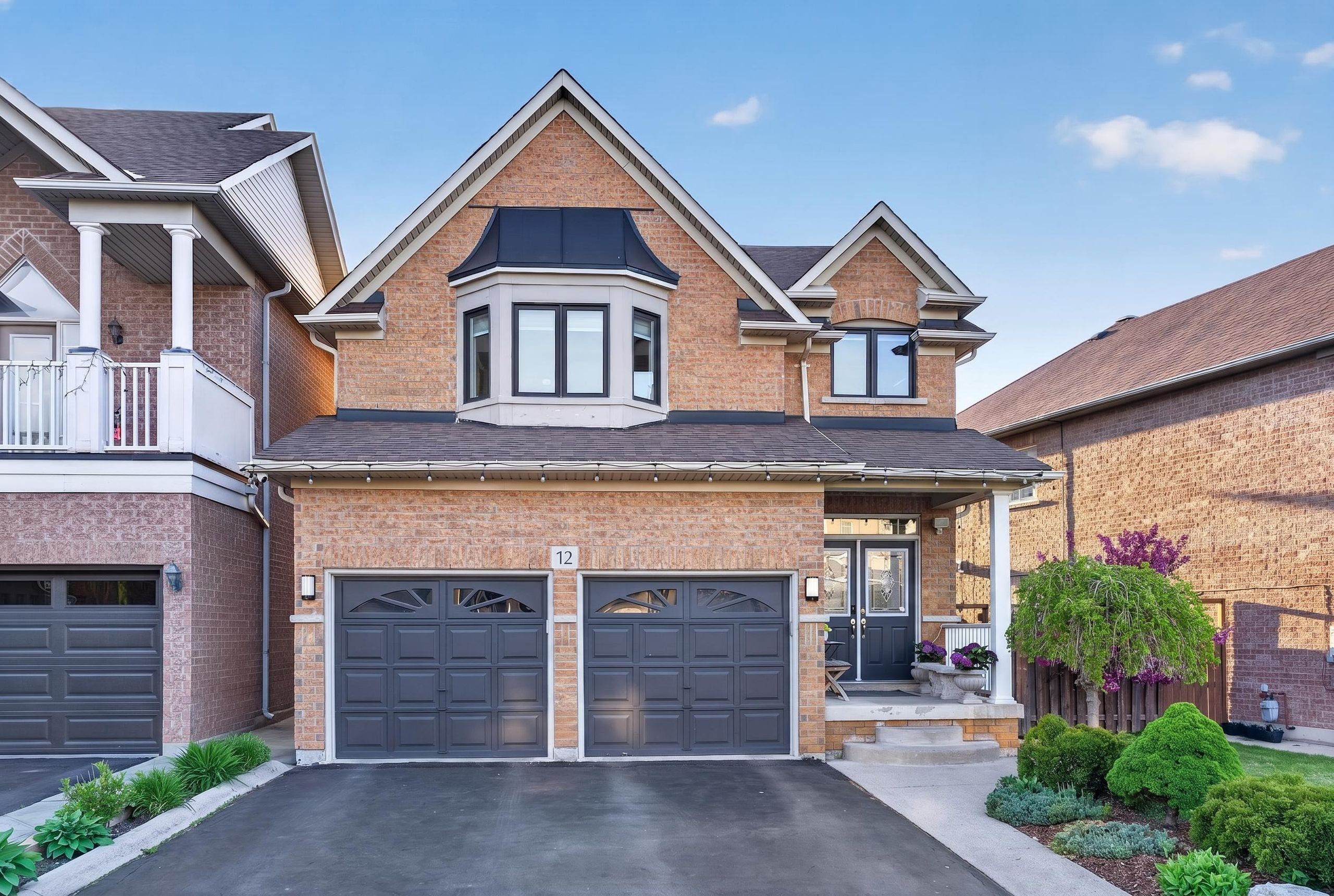 12 Aria Lane, Brampton, On L6s 6j5