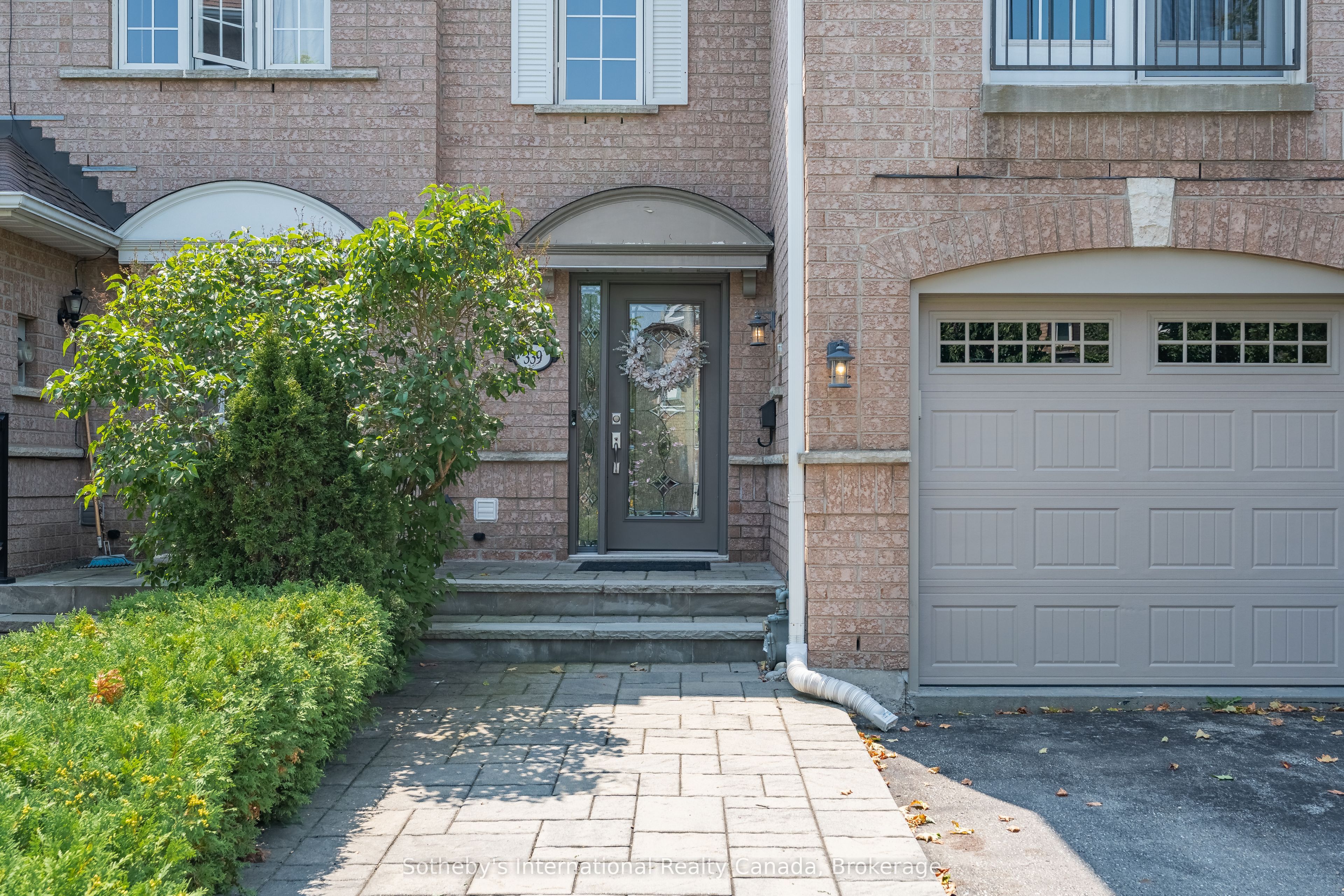 339 Ravineview Way, Oakville, On L6h 6s6