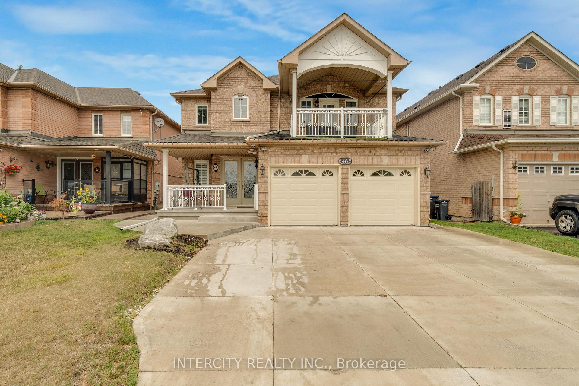 48 Avalanche Crescent, Brampton, On L6p 1m5