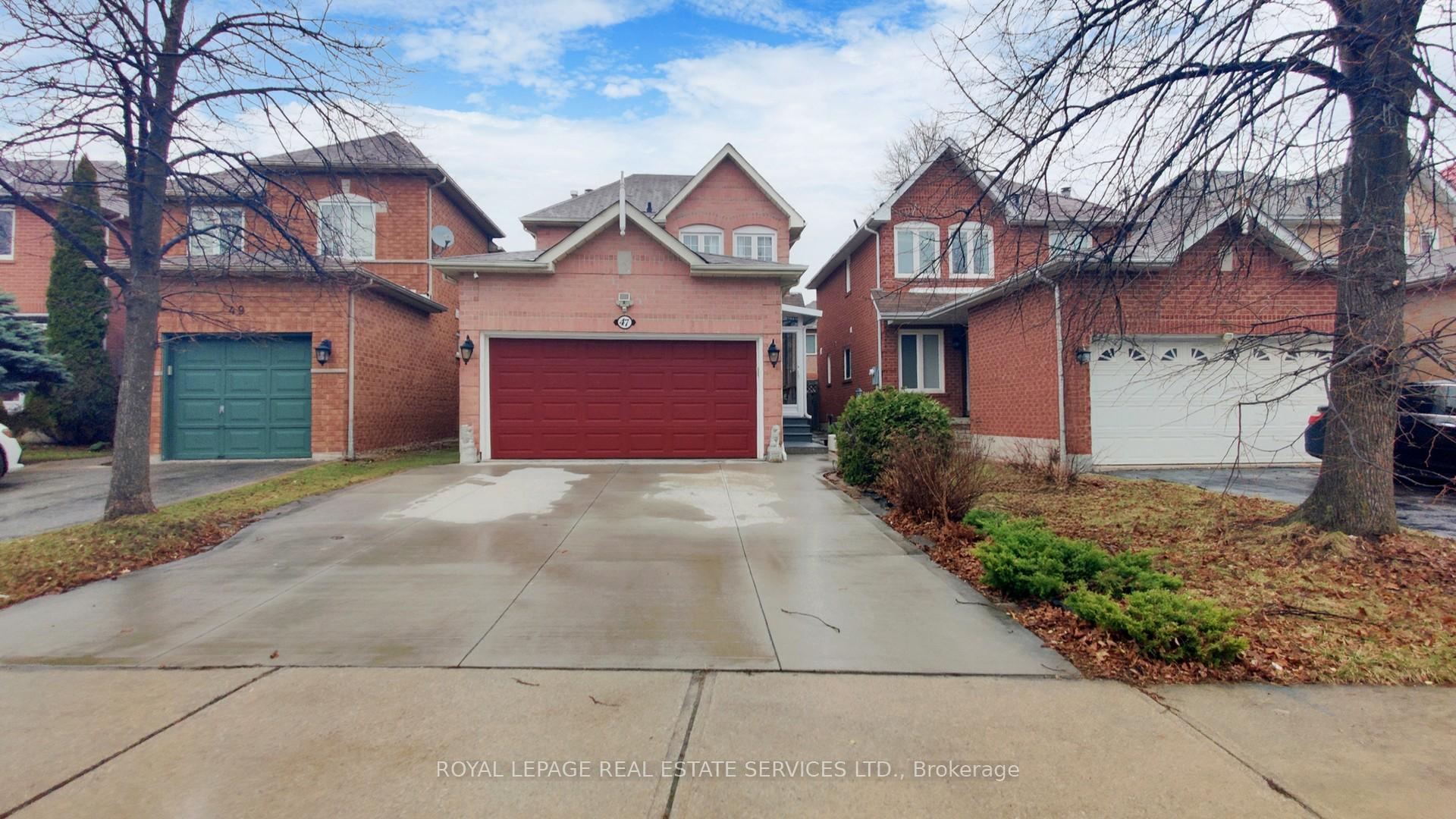 47 Hood Crescent, Brampton, On L6y 4s7