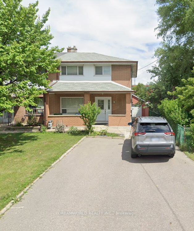 24 Whitburn Crescent, Toronto, On M3m 2s2