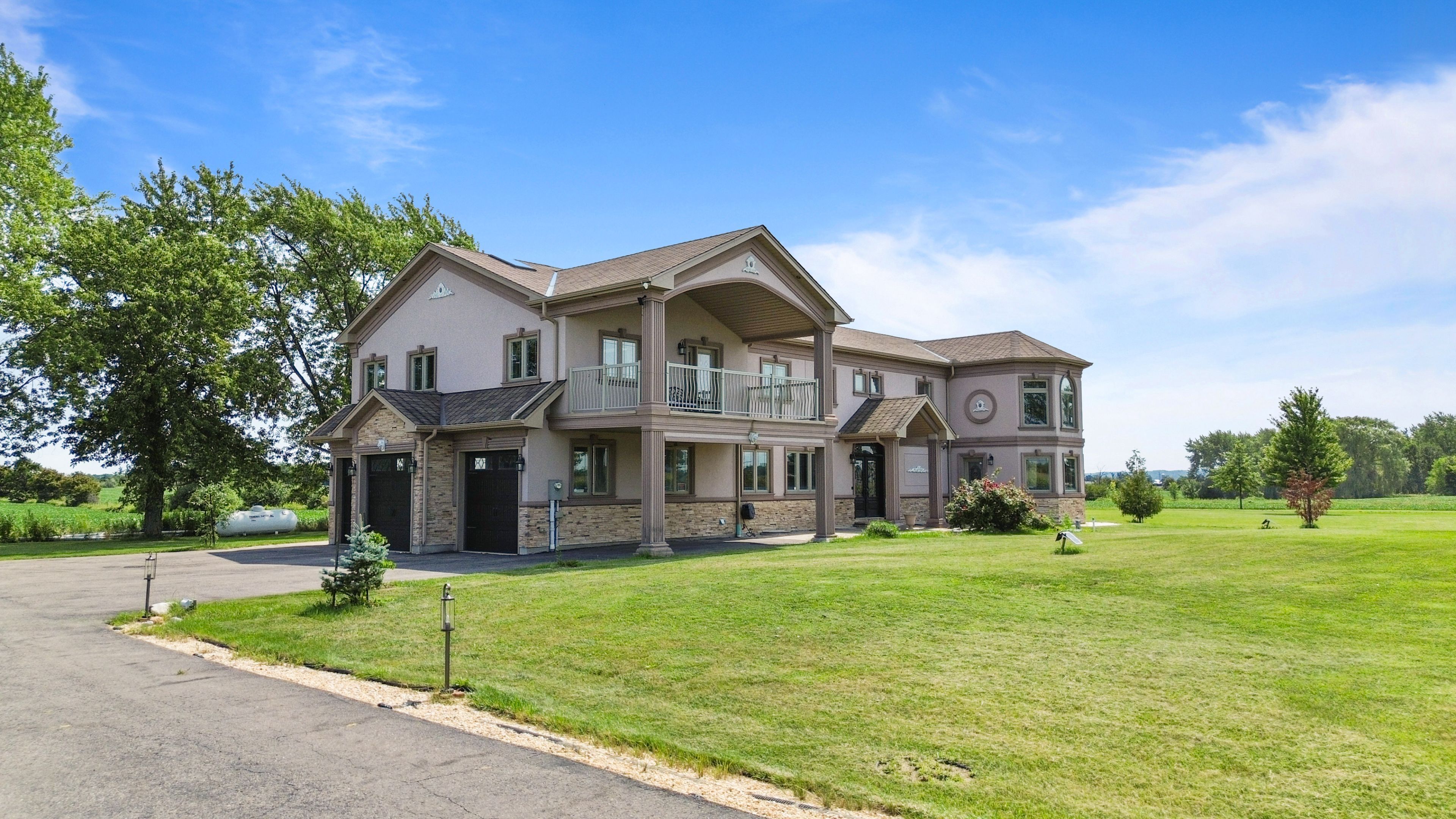 3136 Lower Base Line W, Milton, On L9e 0k6