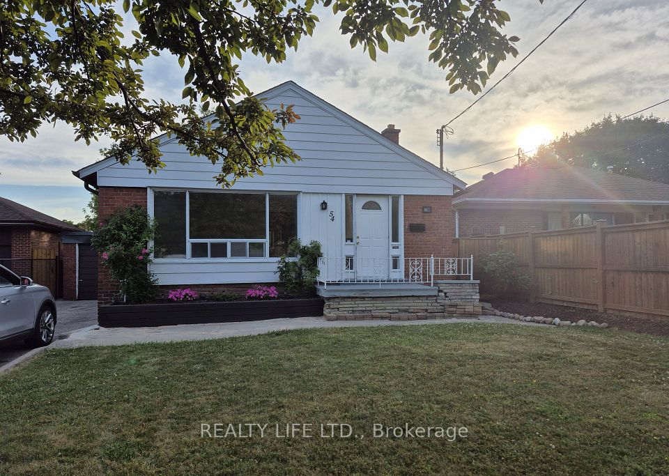 54 Garside Crescent, Toronto, On M6m 2z6