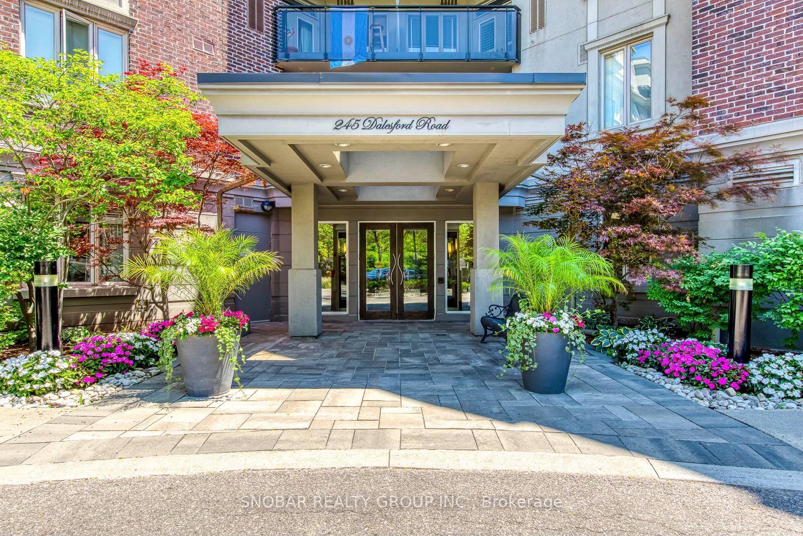 245 Dalesford Road Se 415, Toronto, On M8y 4h7