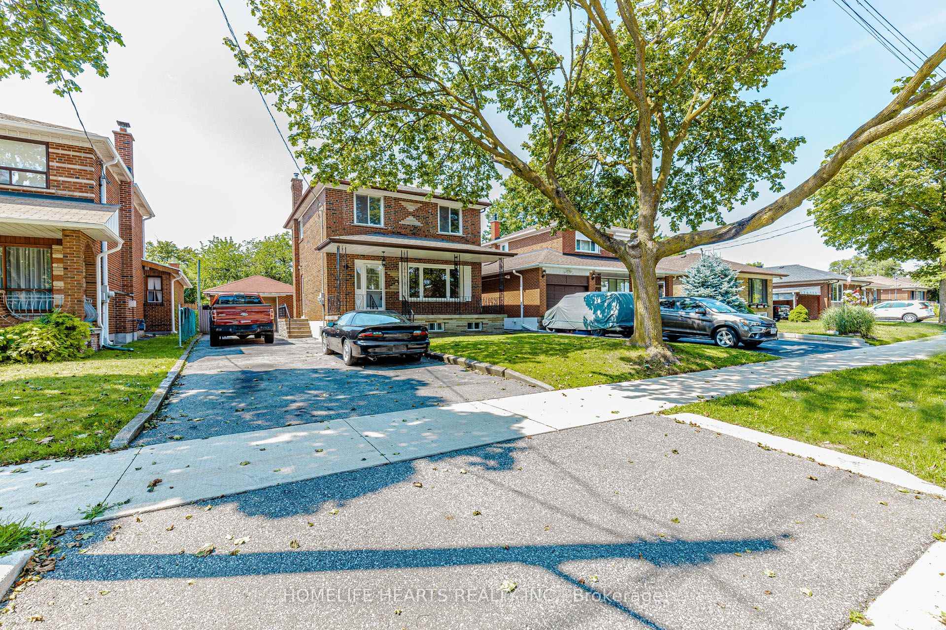 6 Dittmer Crescent, Toronto, On M9w 4p8
