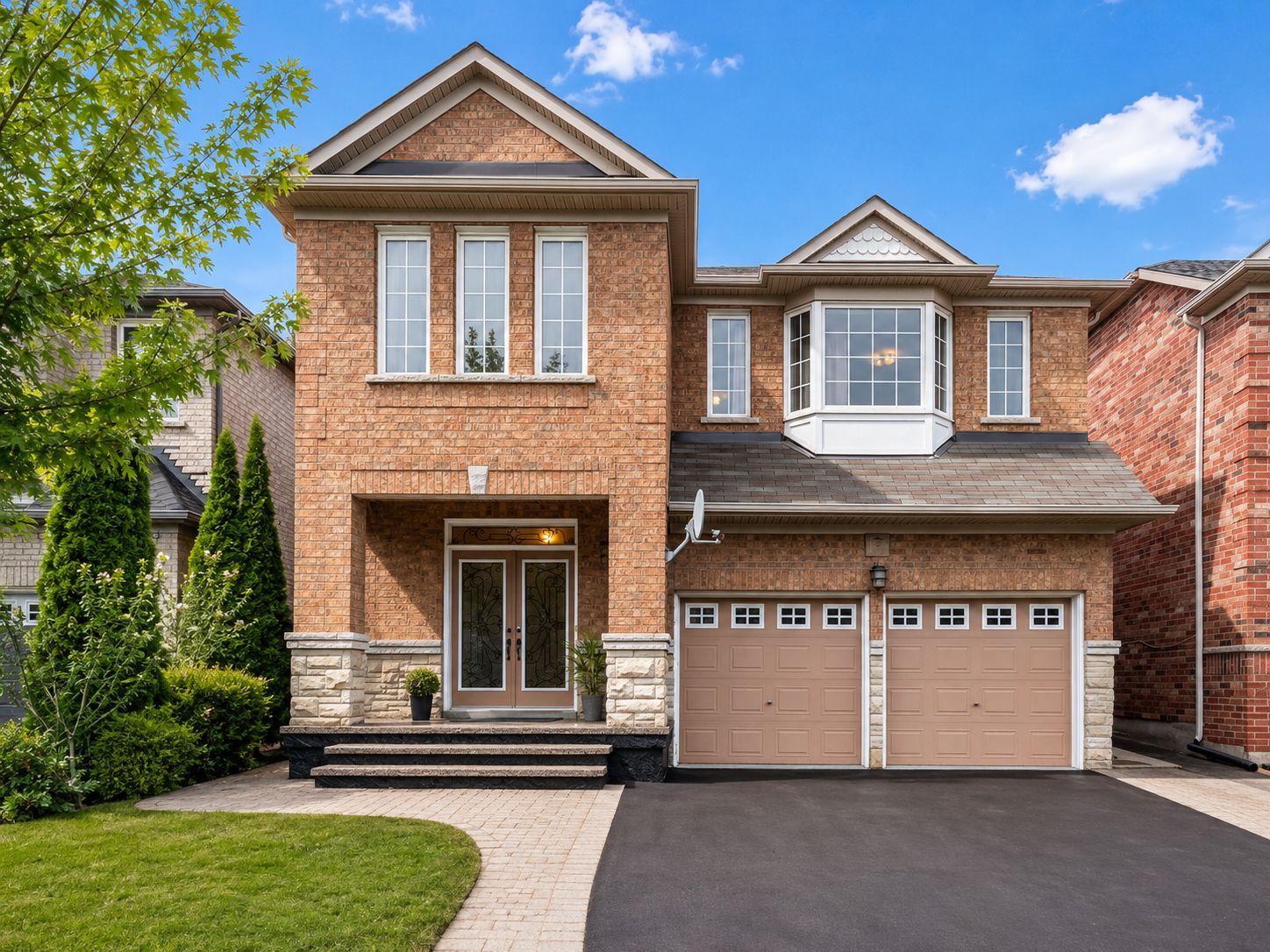 15 Lucky Lane, Brampton, On L6r 3m3